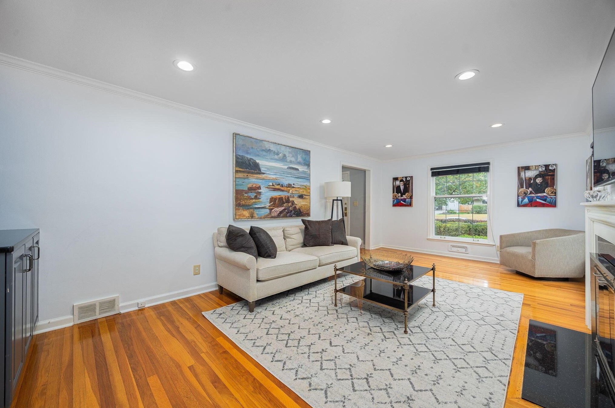 204 Remington Rd, Columbus OH 43209-2461 exterior