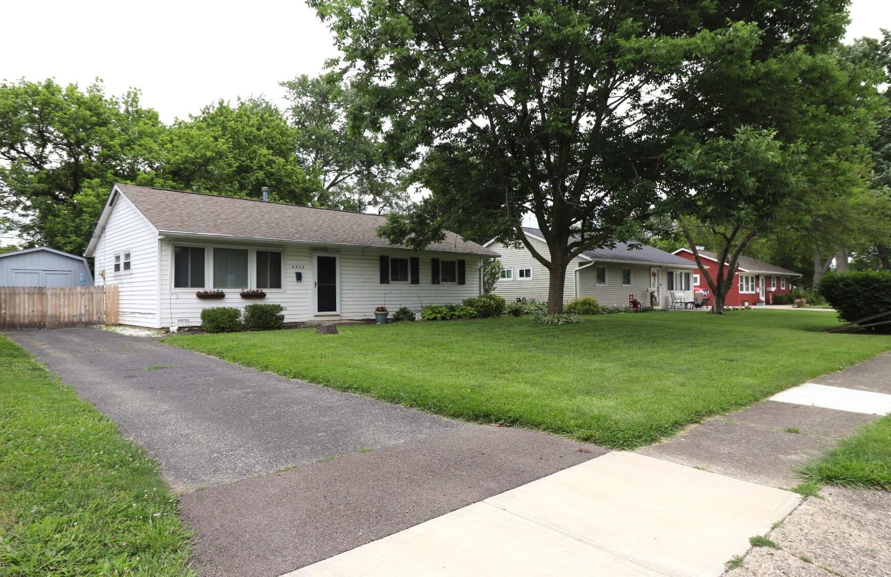 4434 Circle Dr, Hilliard, OH 43026