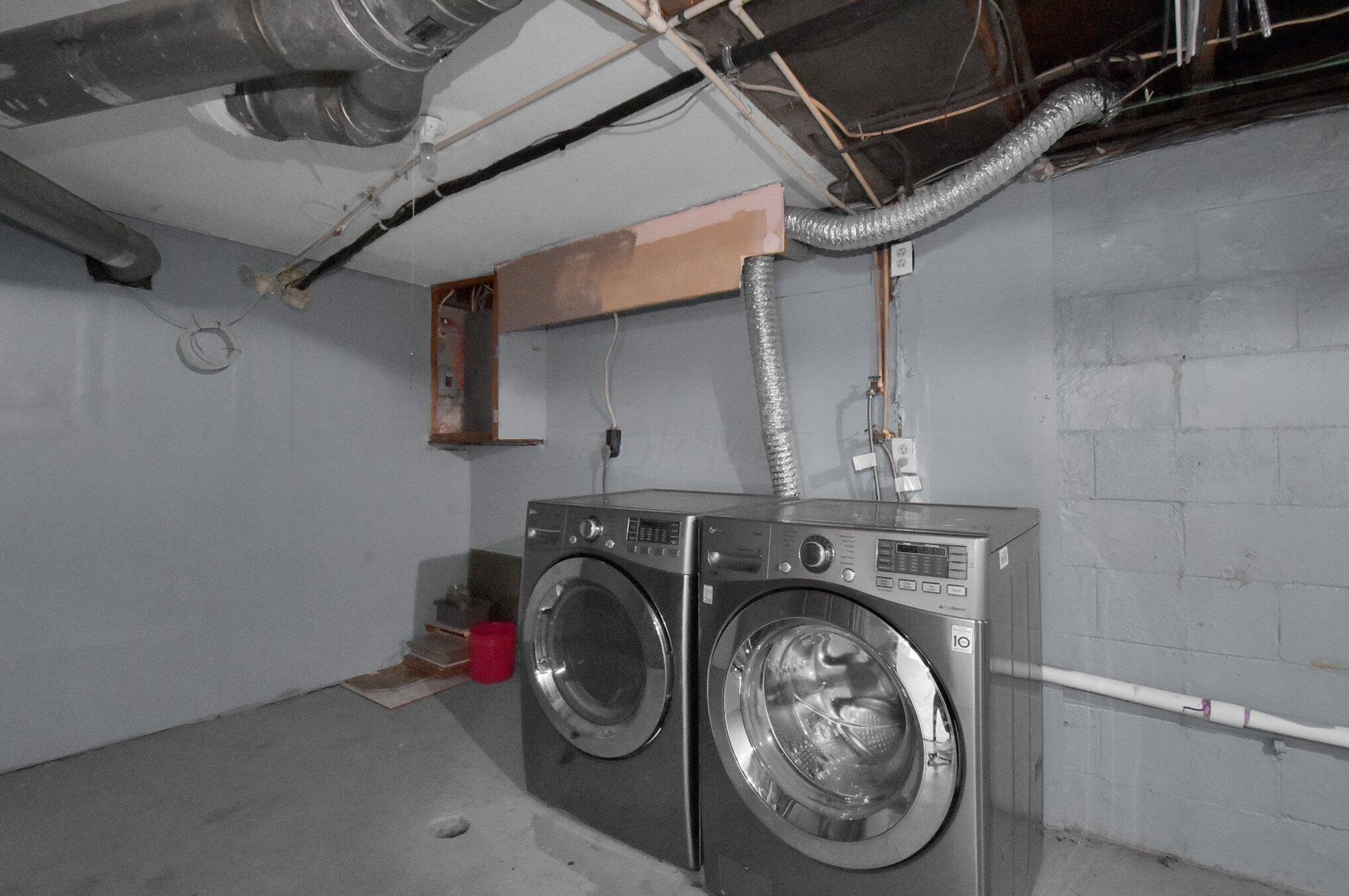 1454 Lockbourne Rd, Columbus OH 43206-3736 exterior