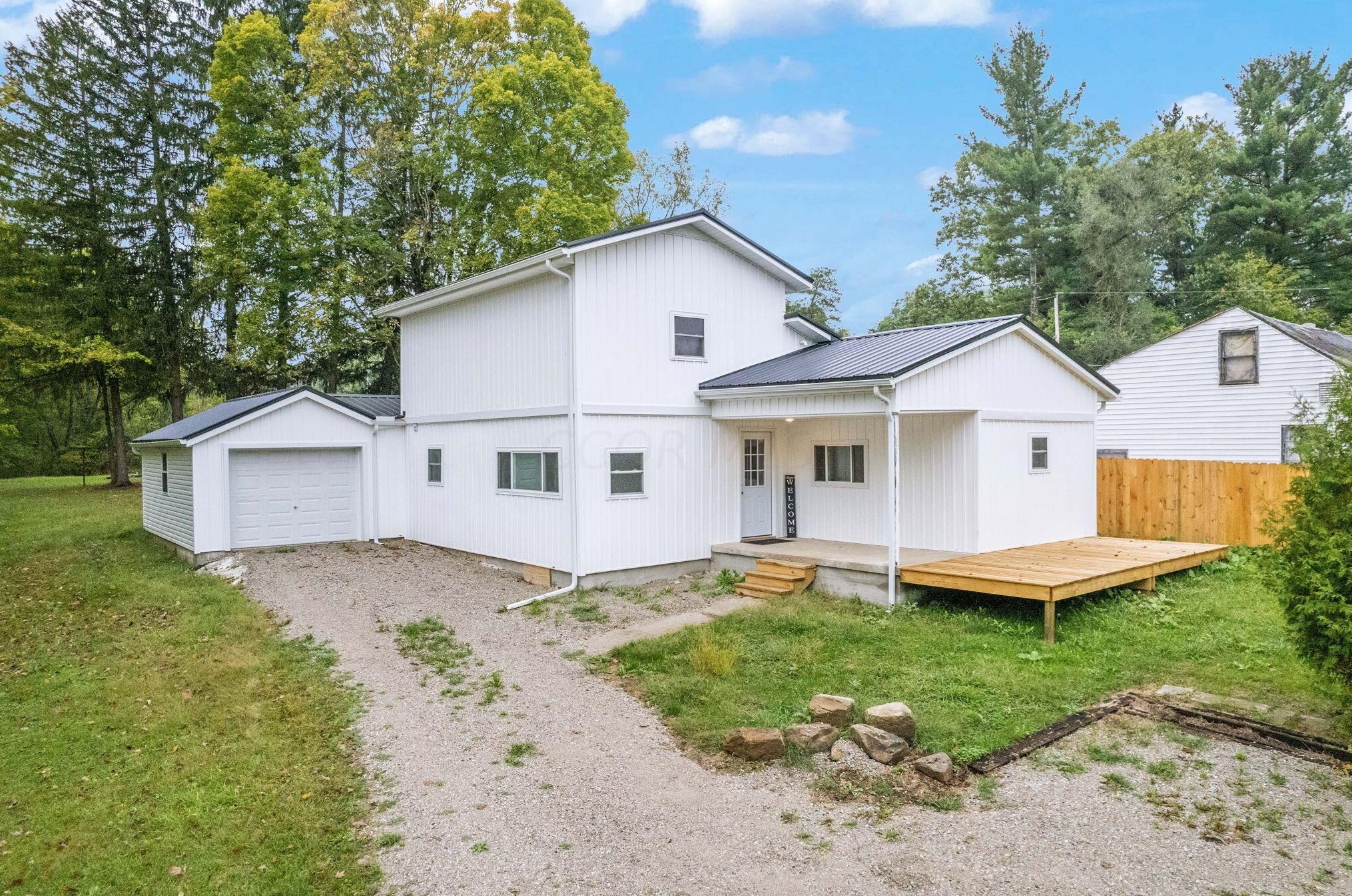 1737 Vernonview Dr, Mount Vernon, OH 43050