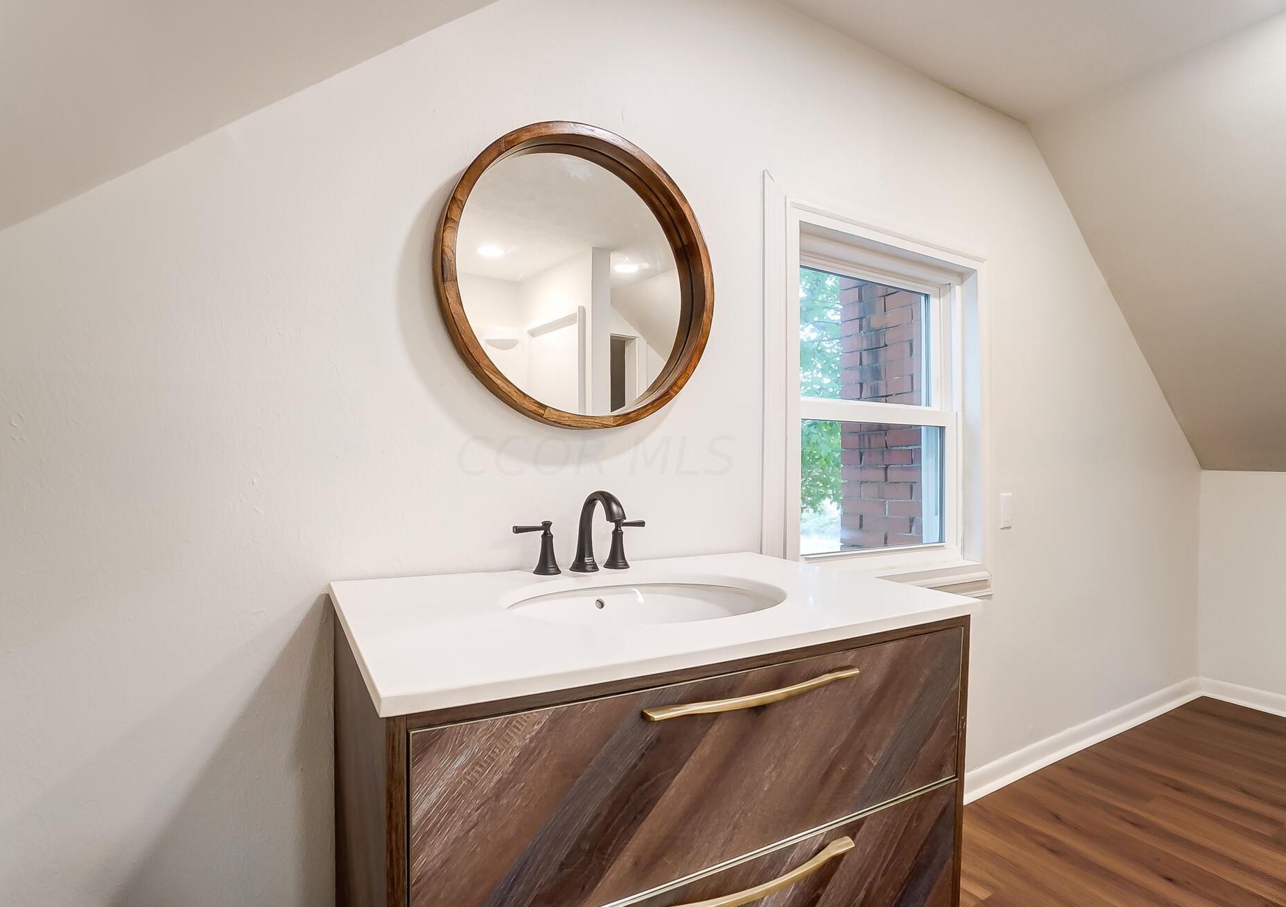 10631 Morse Rd, Pataskala OH 43062-8692 exterior