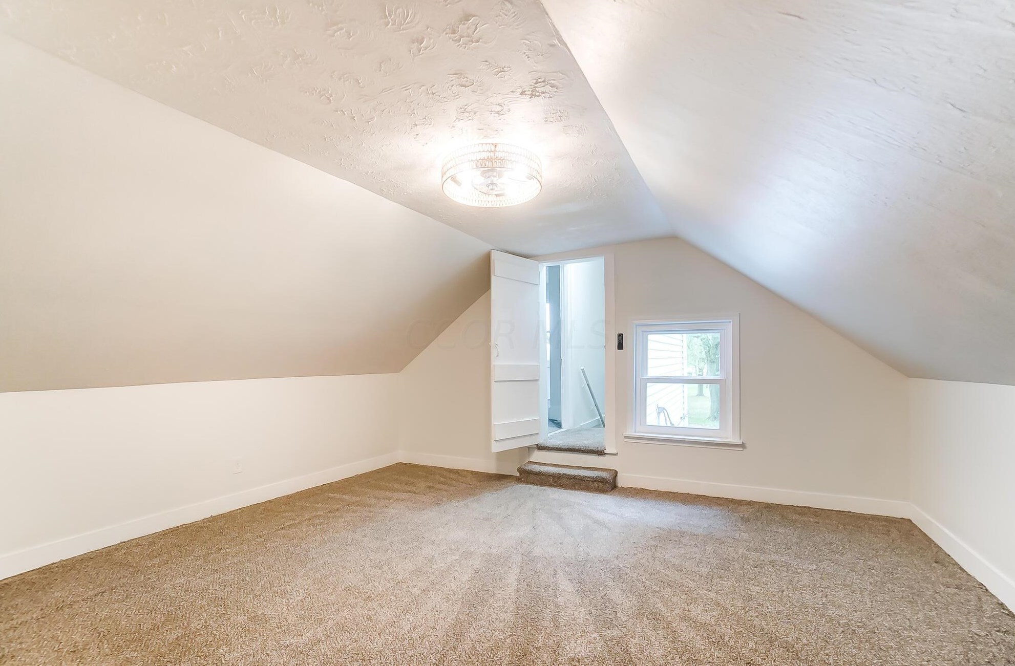 10631 Morse Rd, Pataskala OH 43062-8692 exterior