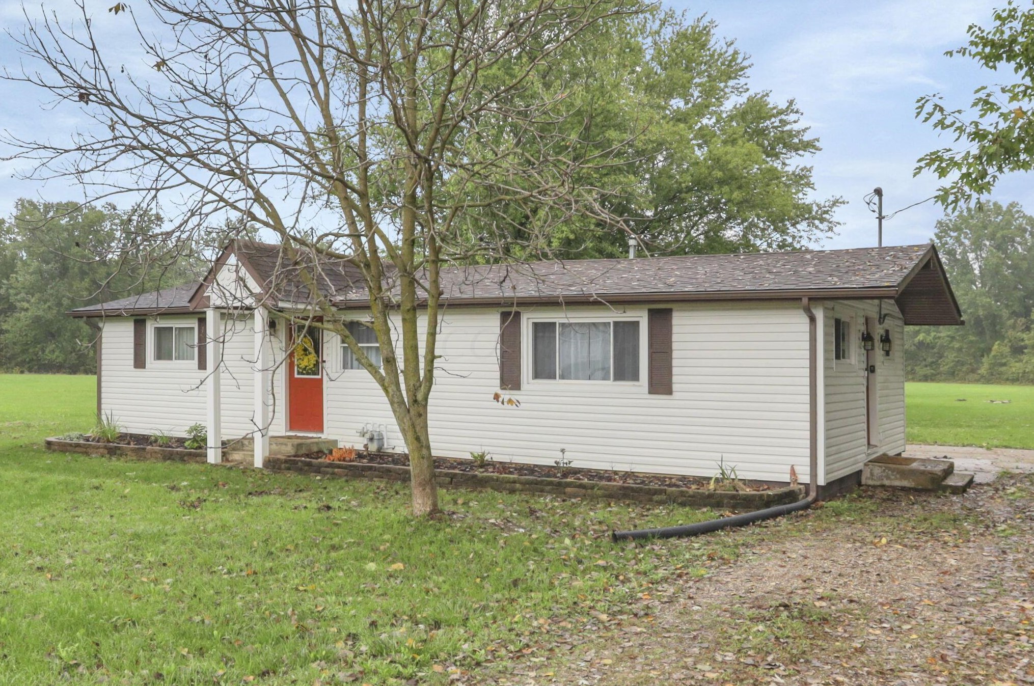 4380 Bank Rd, Millersport, OH 43046-9013
