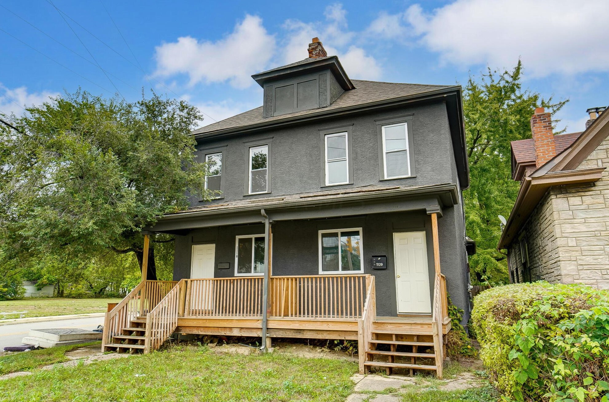 1120 Lockbourne Rd, Columbus OH  43206-3237 exterior