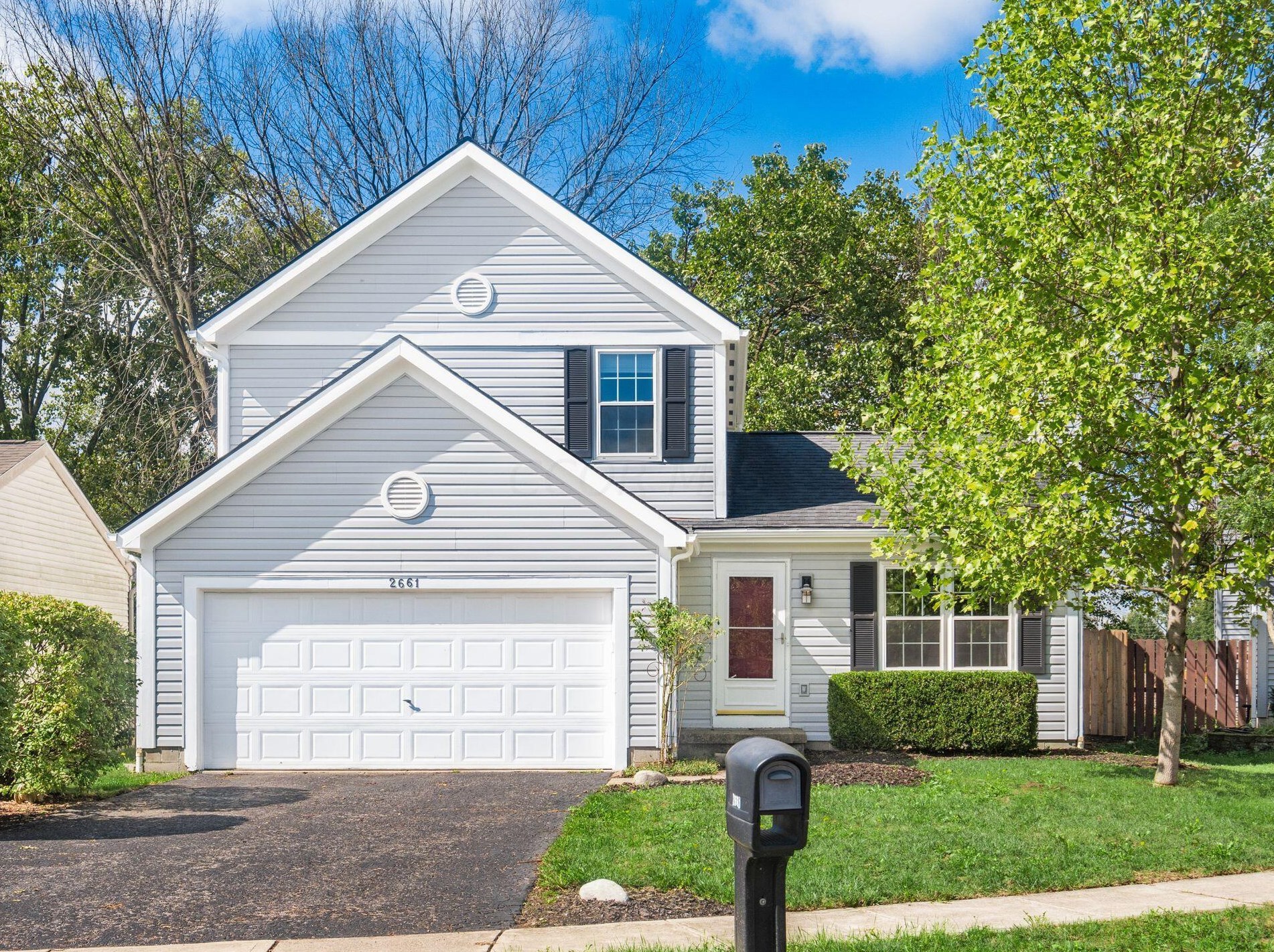 2661 Whirlwind Cove Ct, Hilliard, OH 43026