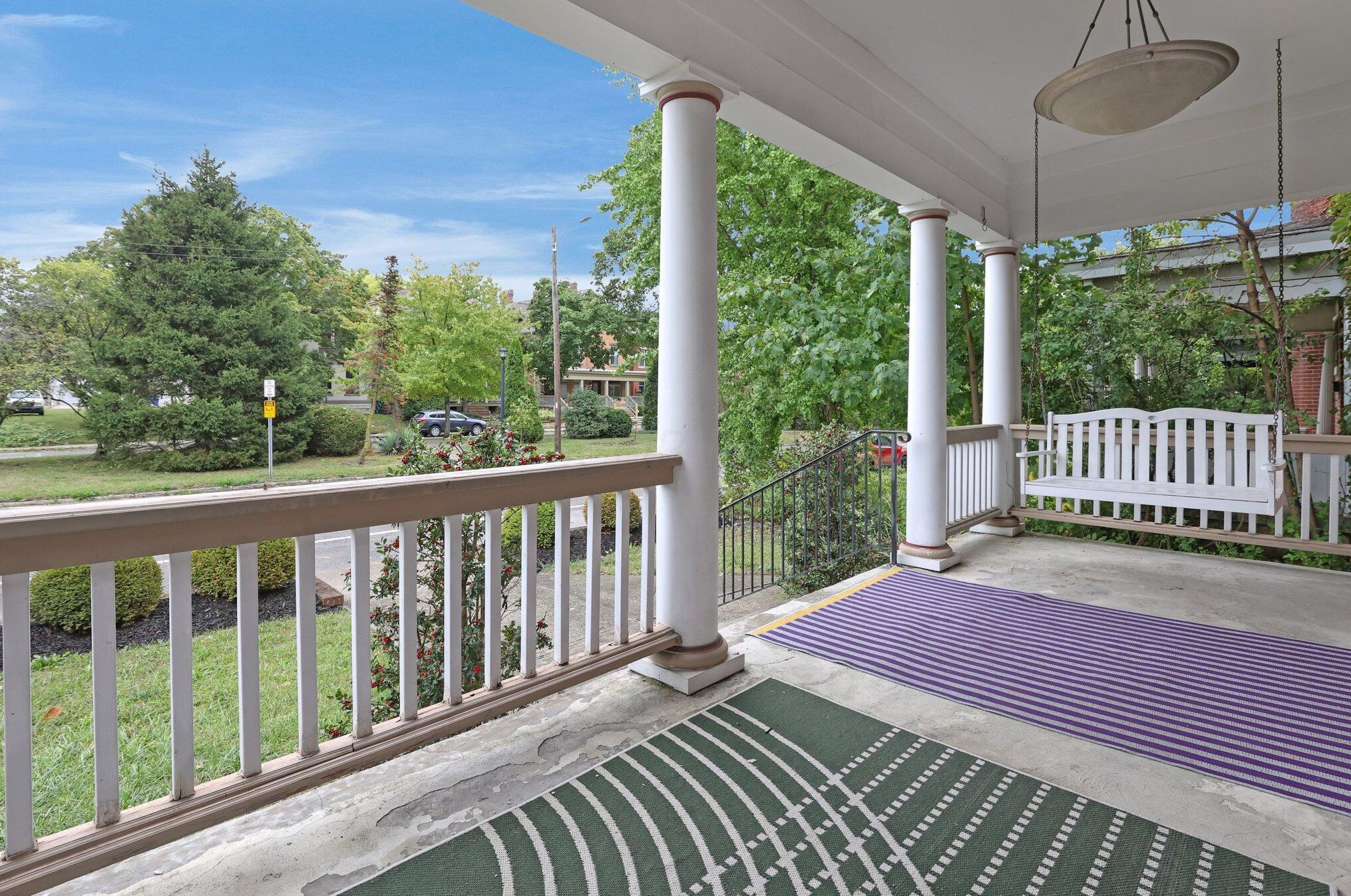 89 Ohio Ave, Columbus, OH 43203-1950