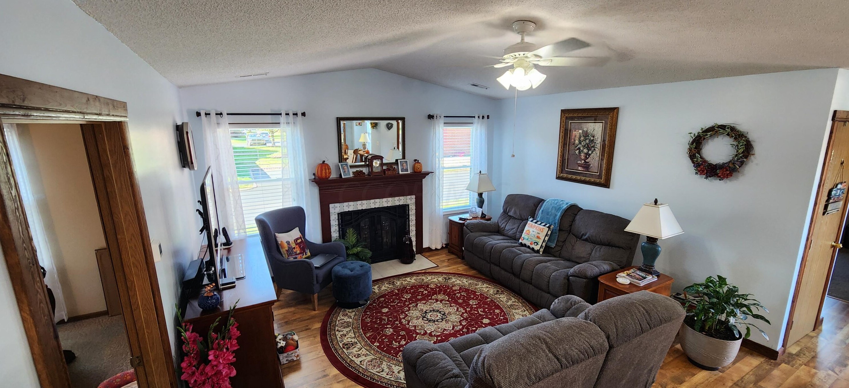 1184 Waterbury Ct, Lancaster, OH 43130
