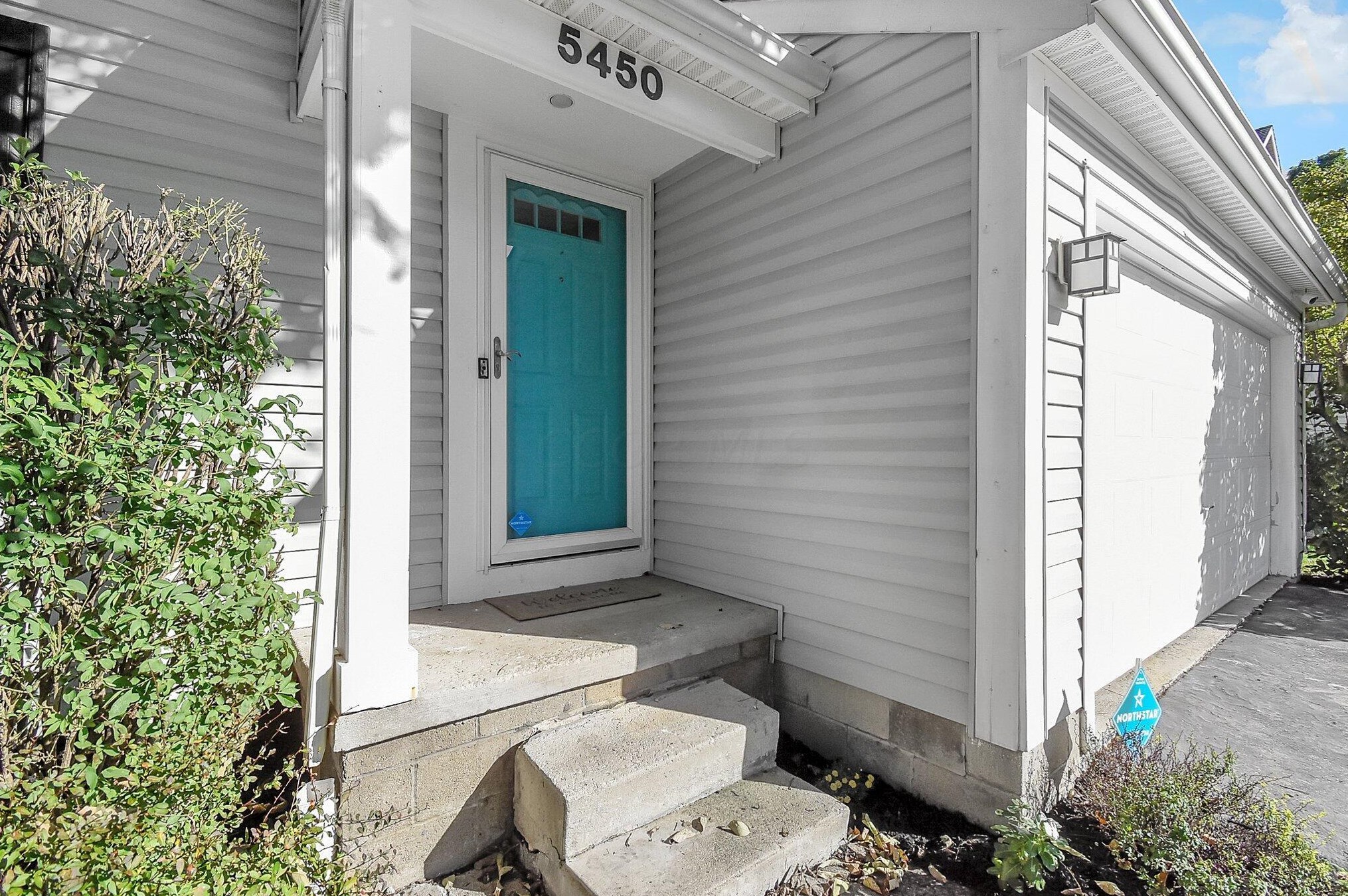 5450 Westerville Crossing Dr, Westerville, OH 43081
