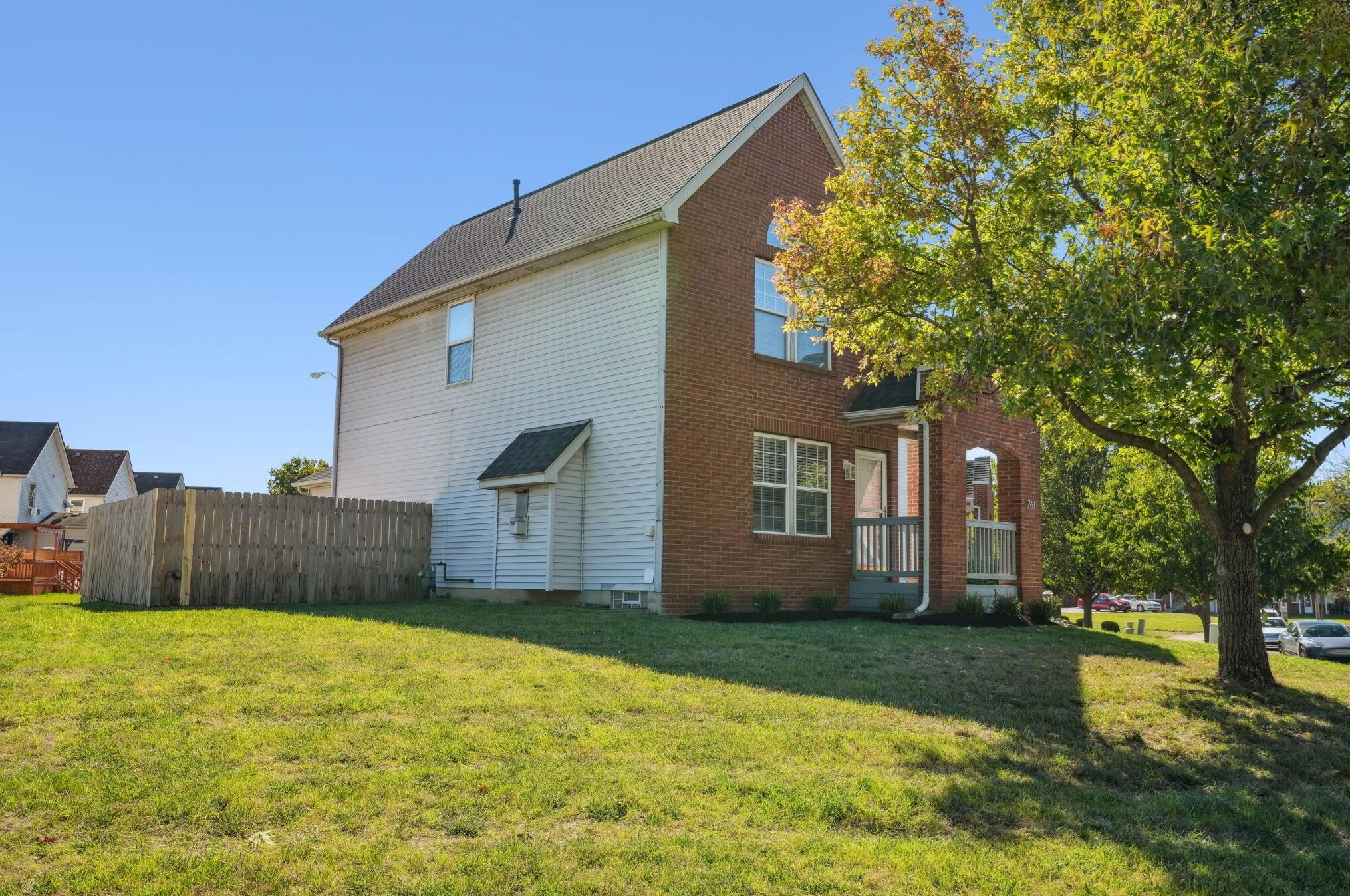 761 Mayme Moore Pl, Columbus, OH 43203-1482