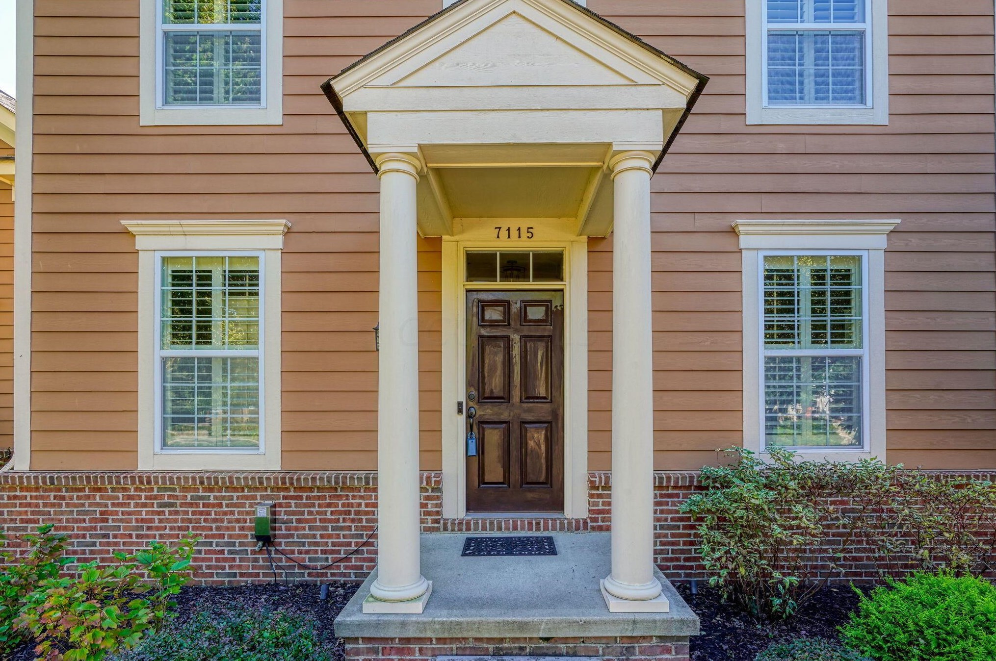 7115 Glacier Ridge Blvd, Dublin, OH 43017