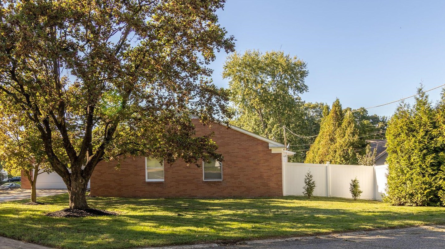 370 Baldwin Dr, Lancaster, OH 43130
