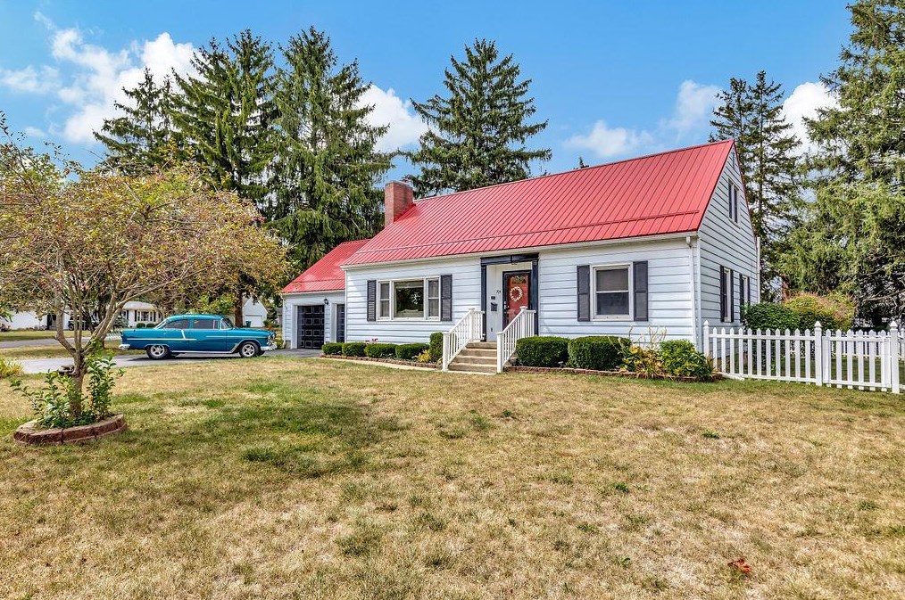 704 Fairway Dr, Washington Court House, OH 43160