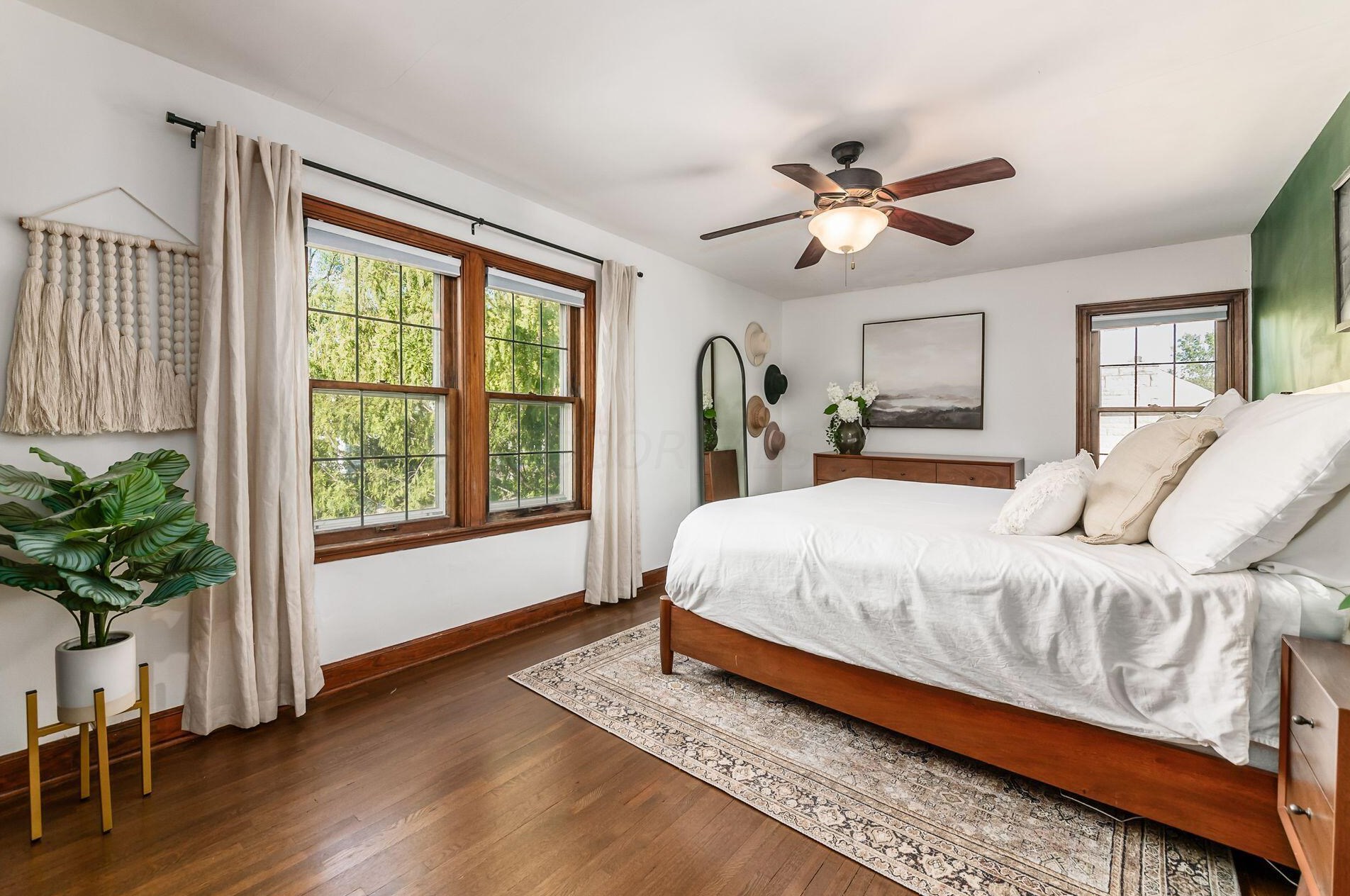 233 Richards Rd, Columbus OH 43214-3738 exterior