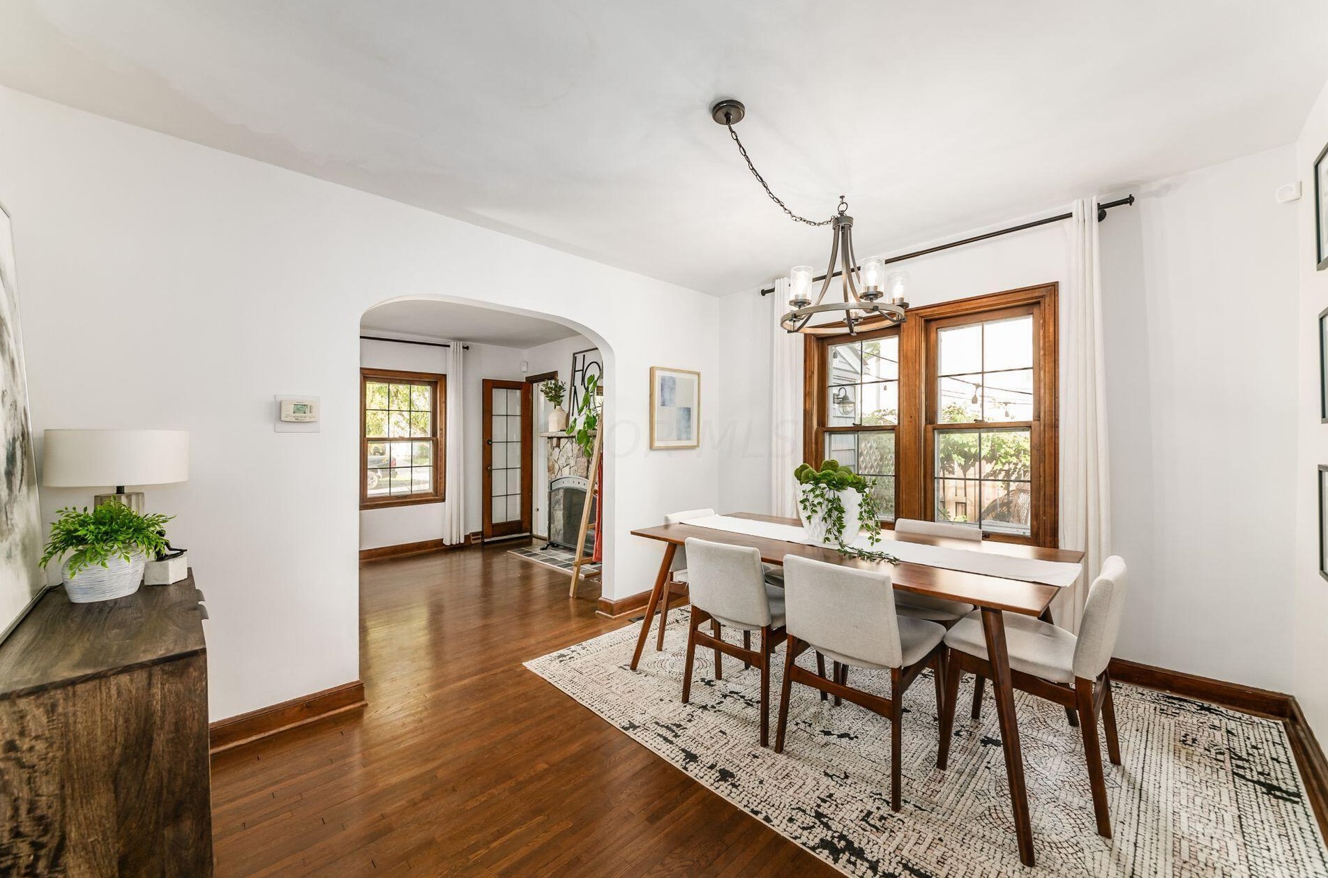 233 Richards Rd, Columbus OH 43214-3738 exterior