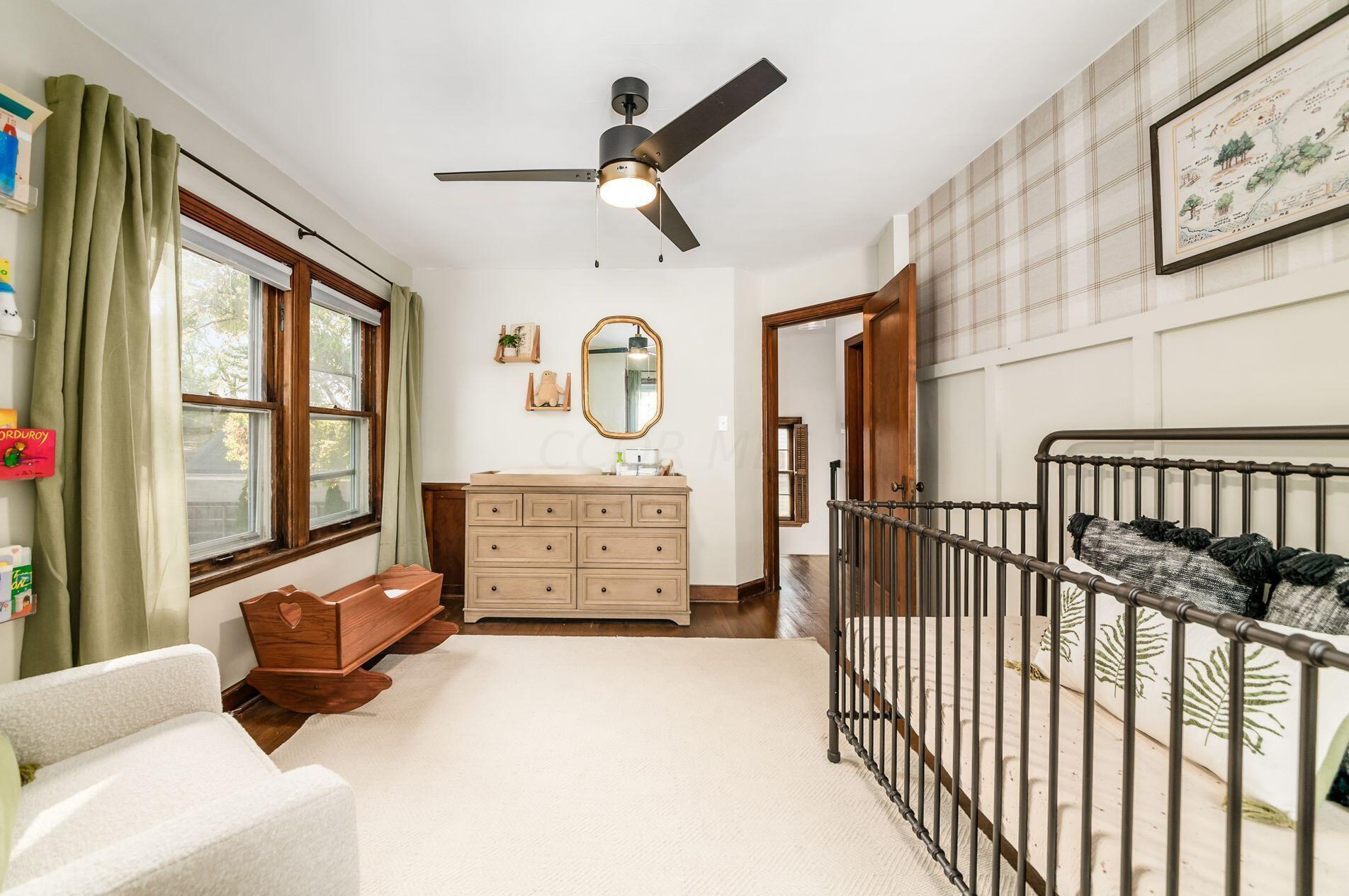 233 Richards Rd, Columbus OH 43214-3738 exterior