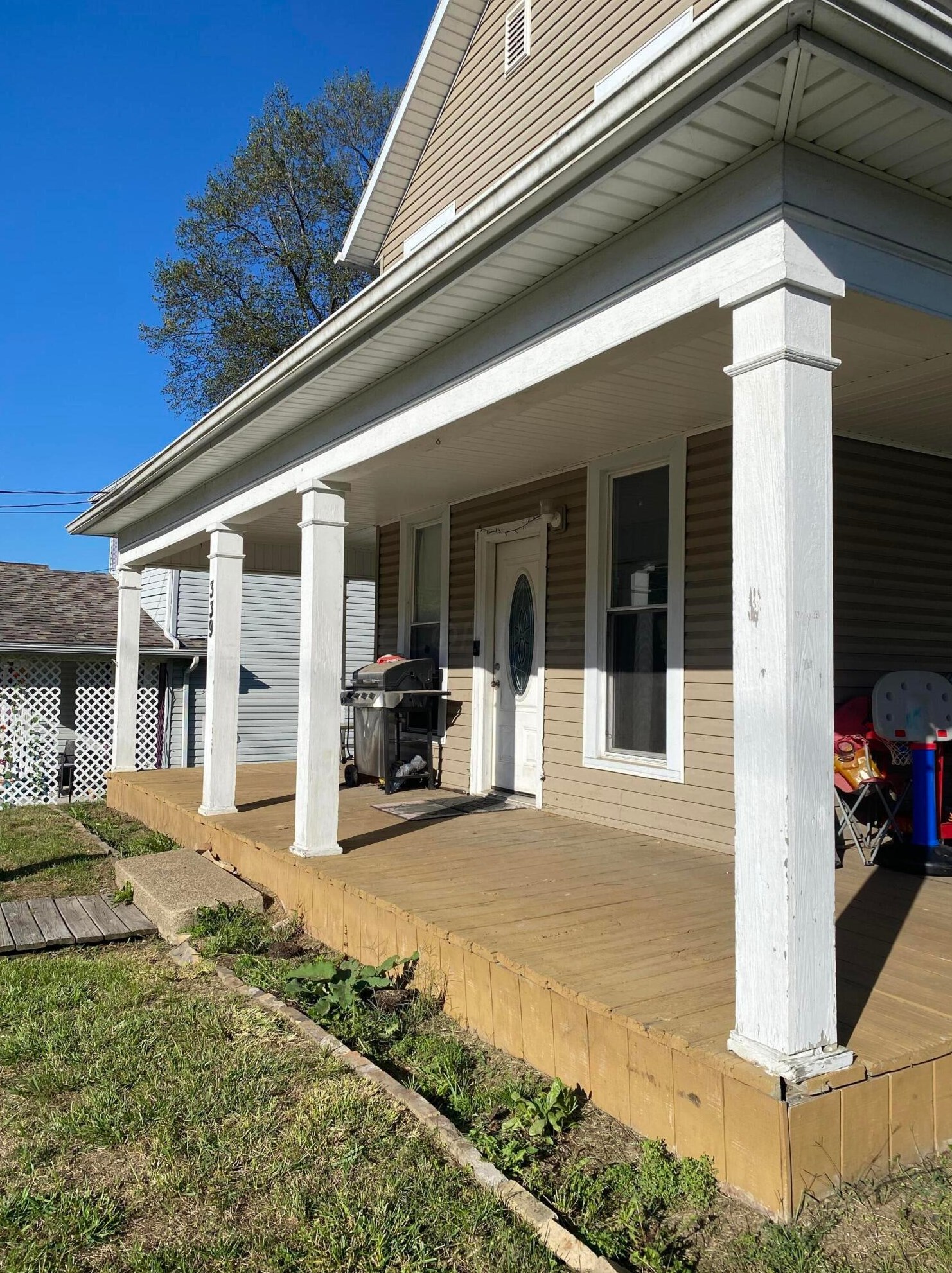 339 E Main St, Shawnee, OH 43782