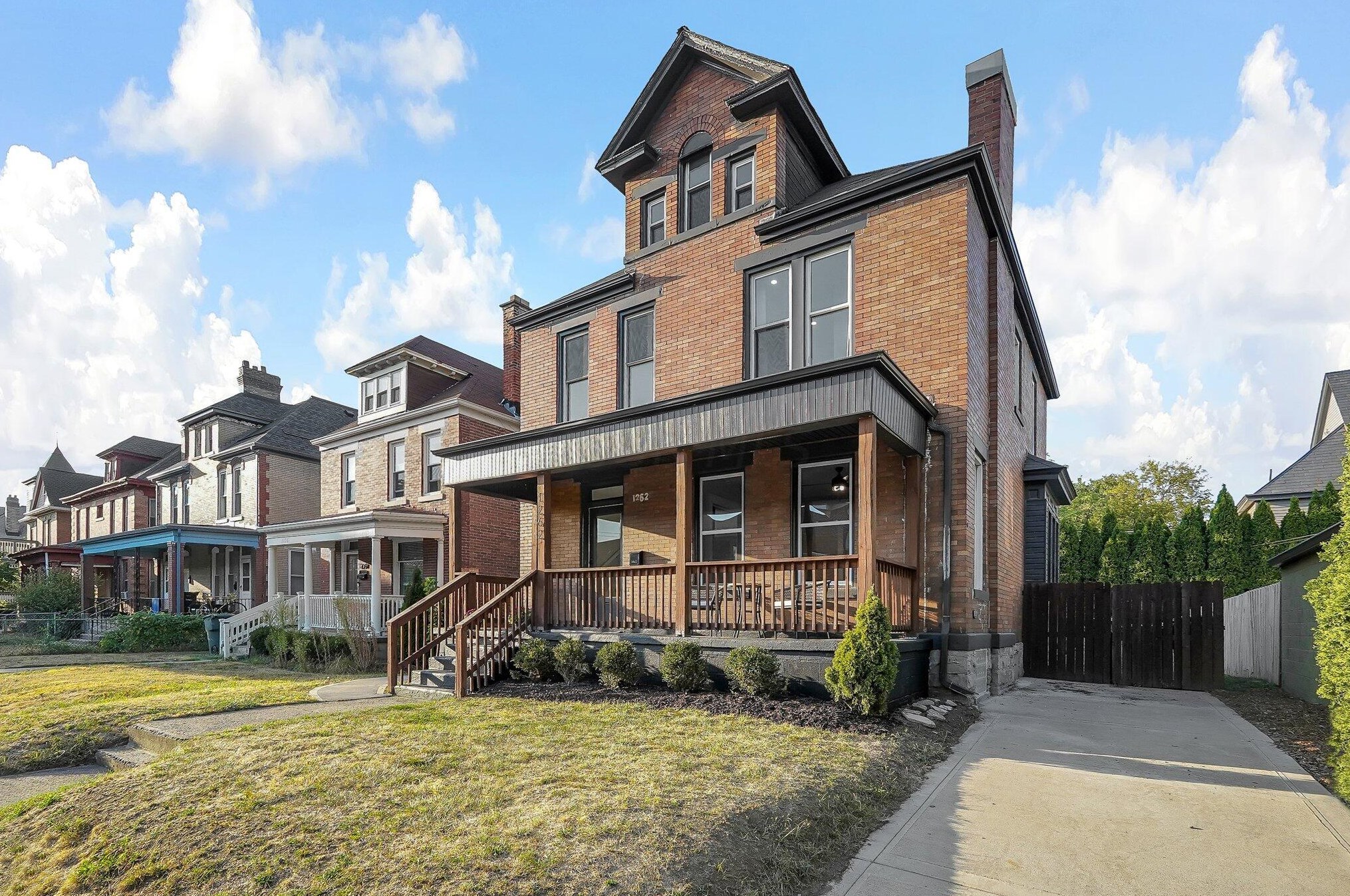 1262 Fair Ave, Columbus, OH 43205-1440