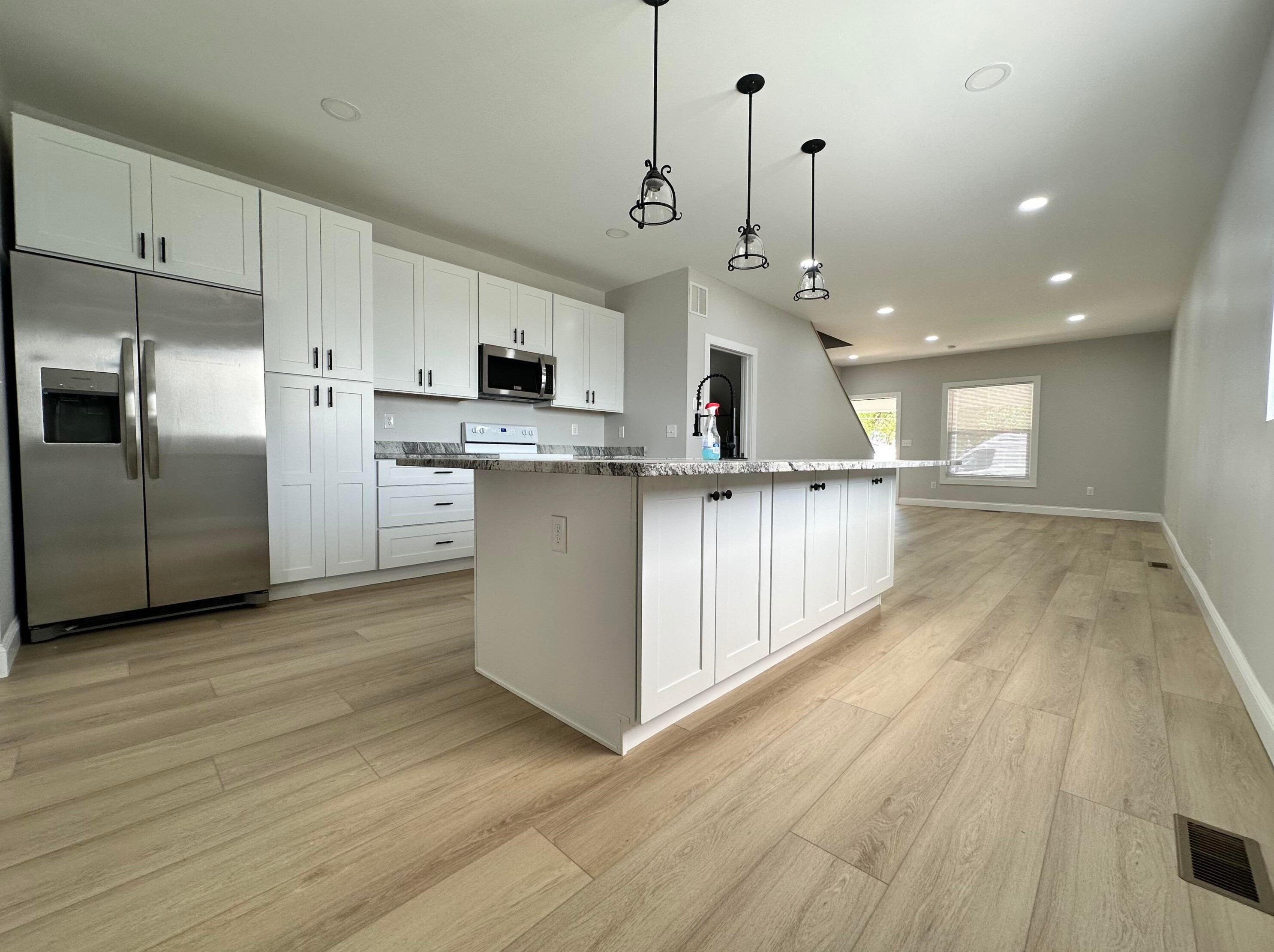 7945 High St, Orient, OH 43146