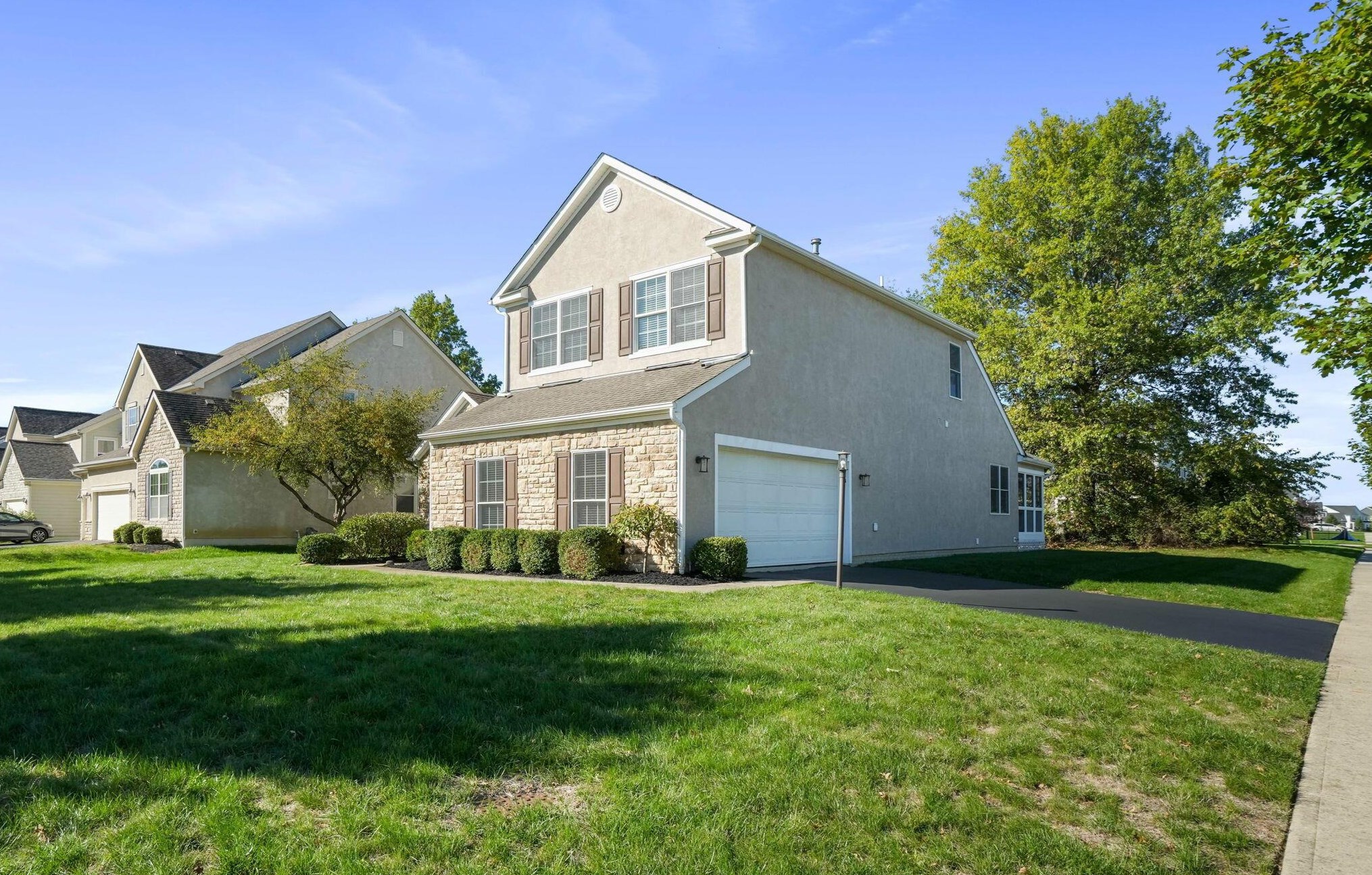716 Ballater Dr, Delaware, OH 43015