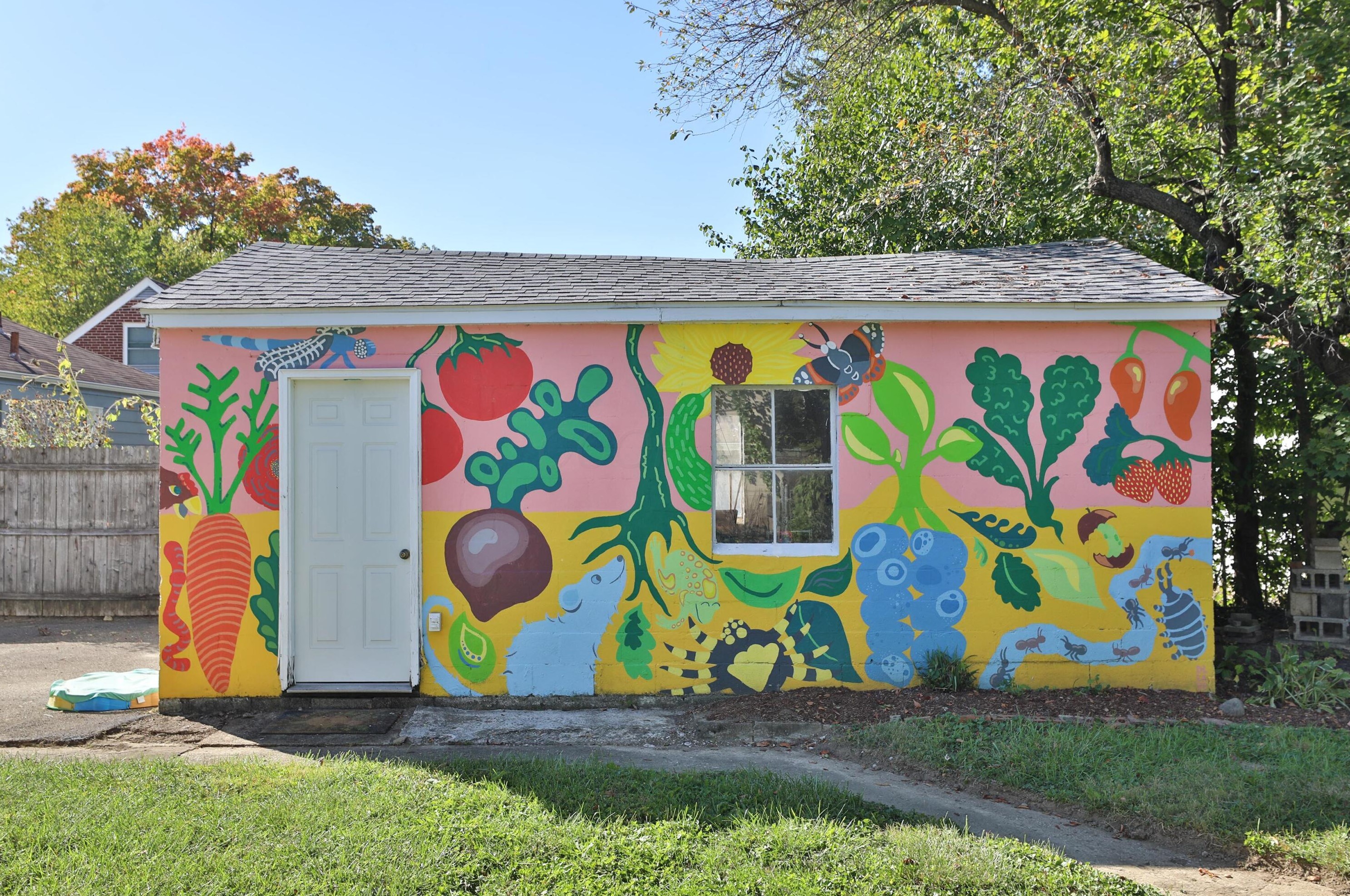 350 Weisheimer Rd, Columbus OH 43214-2150 exterior