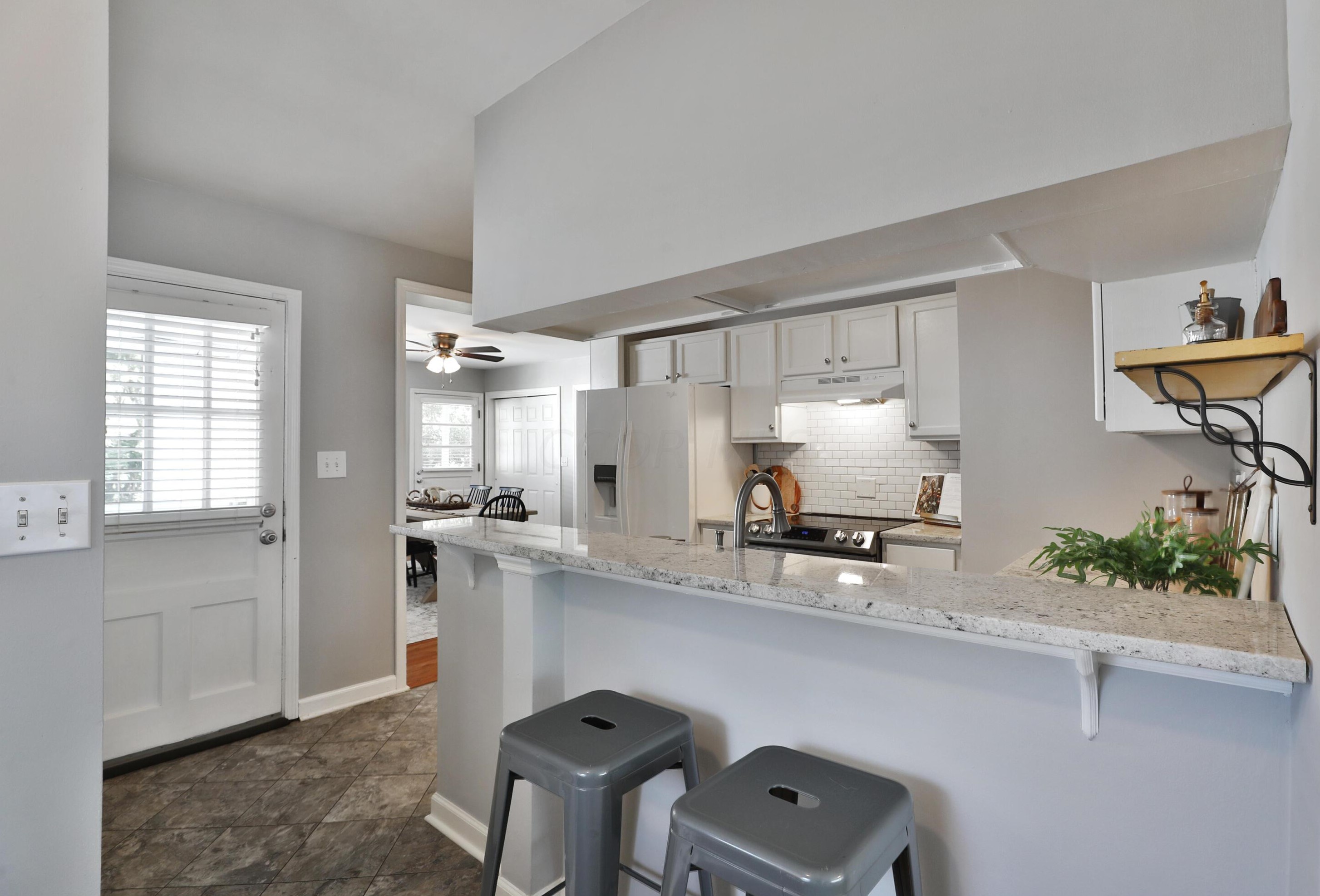 350 Weisheimer Rd, Columbus OH 43214-2150 exterior