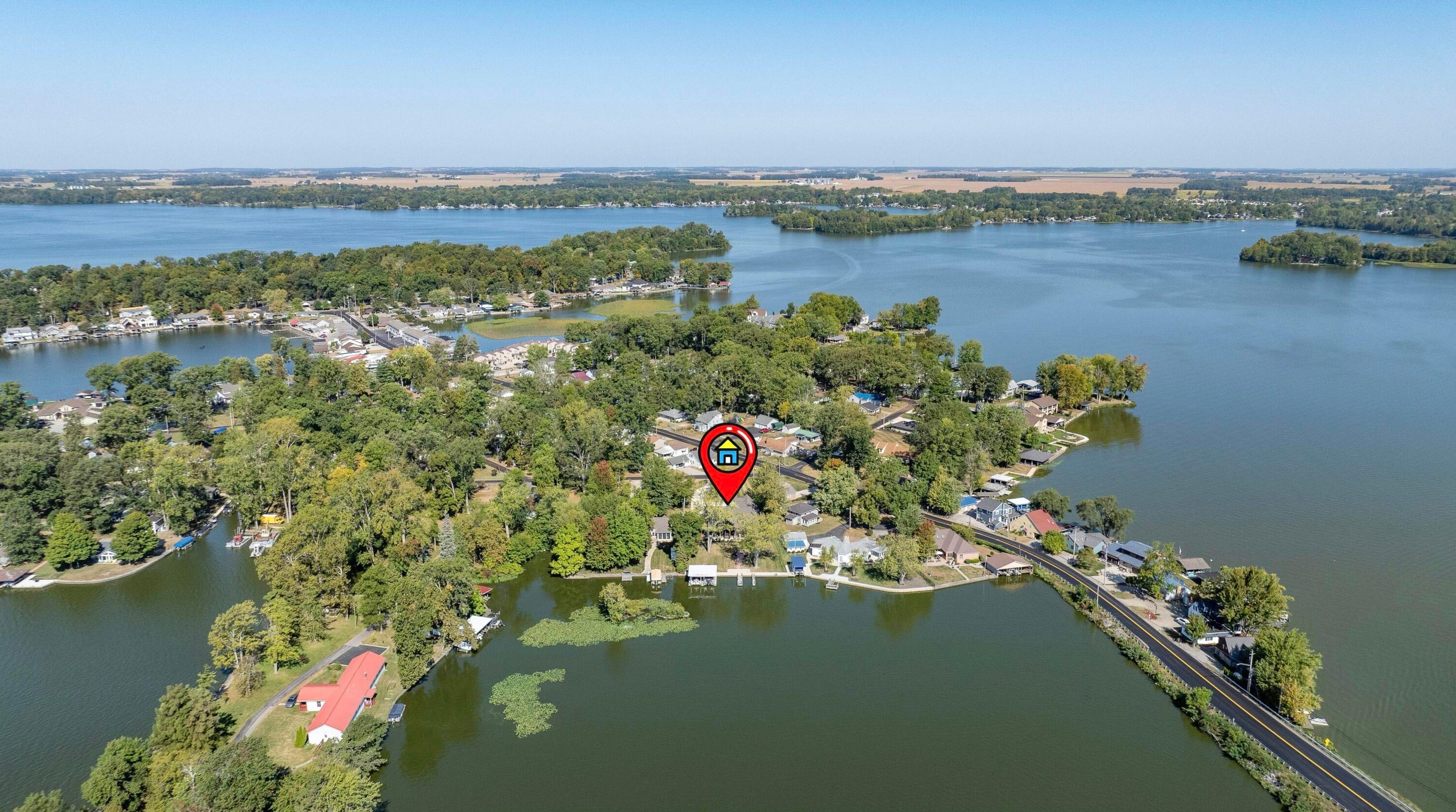 9688 Lakeshore Dr E, Huntsville, OH 43324