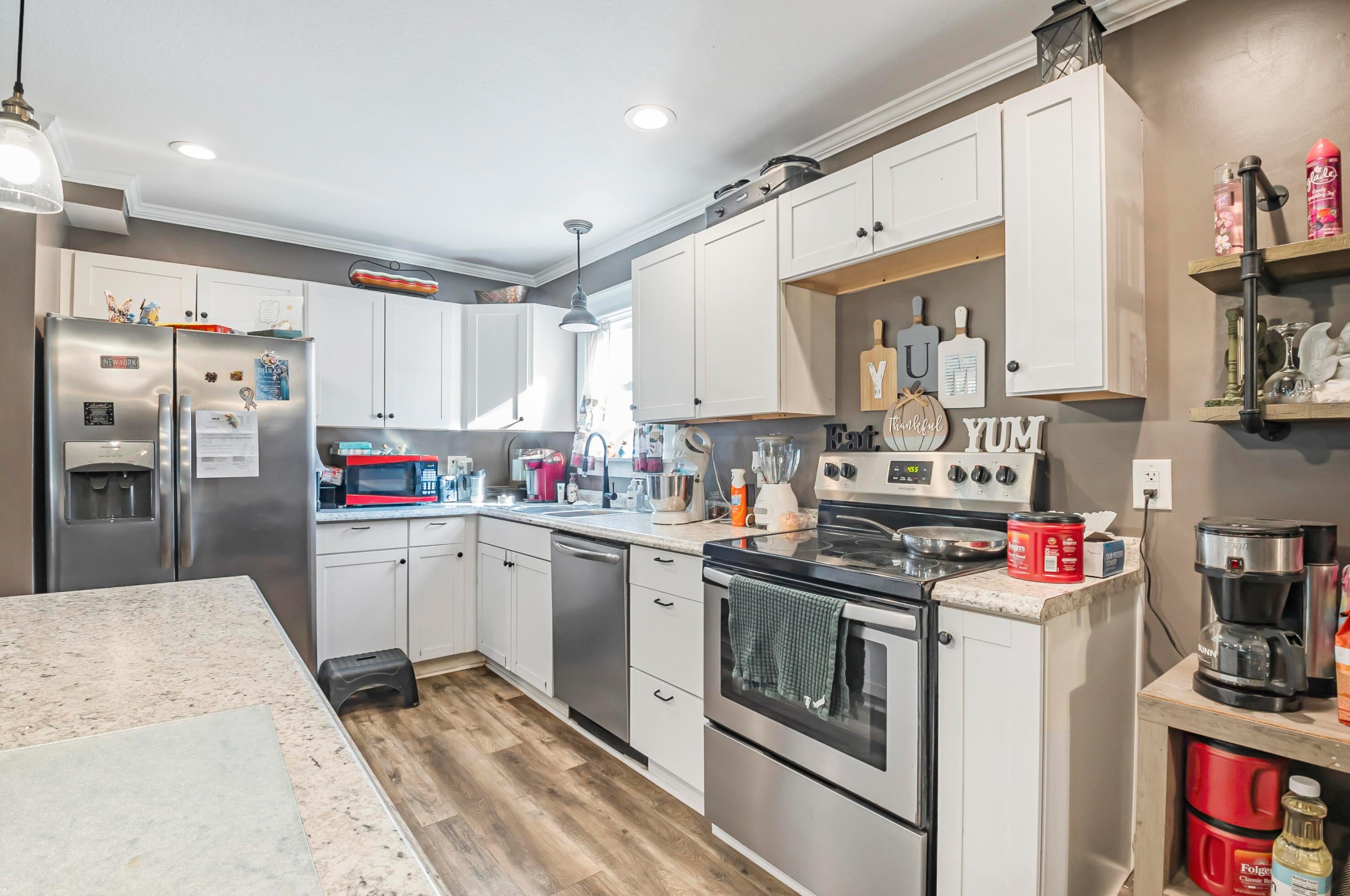 203 Martinsburg Rd, Mount Vernon OH  43050-4110 exterior