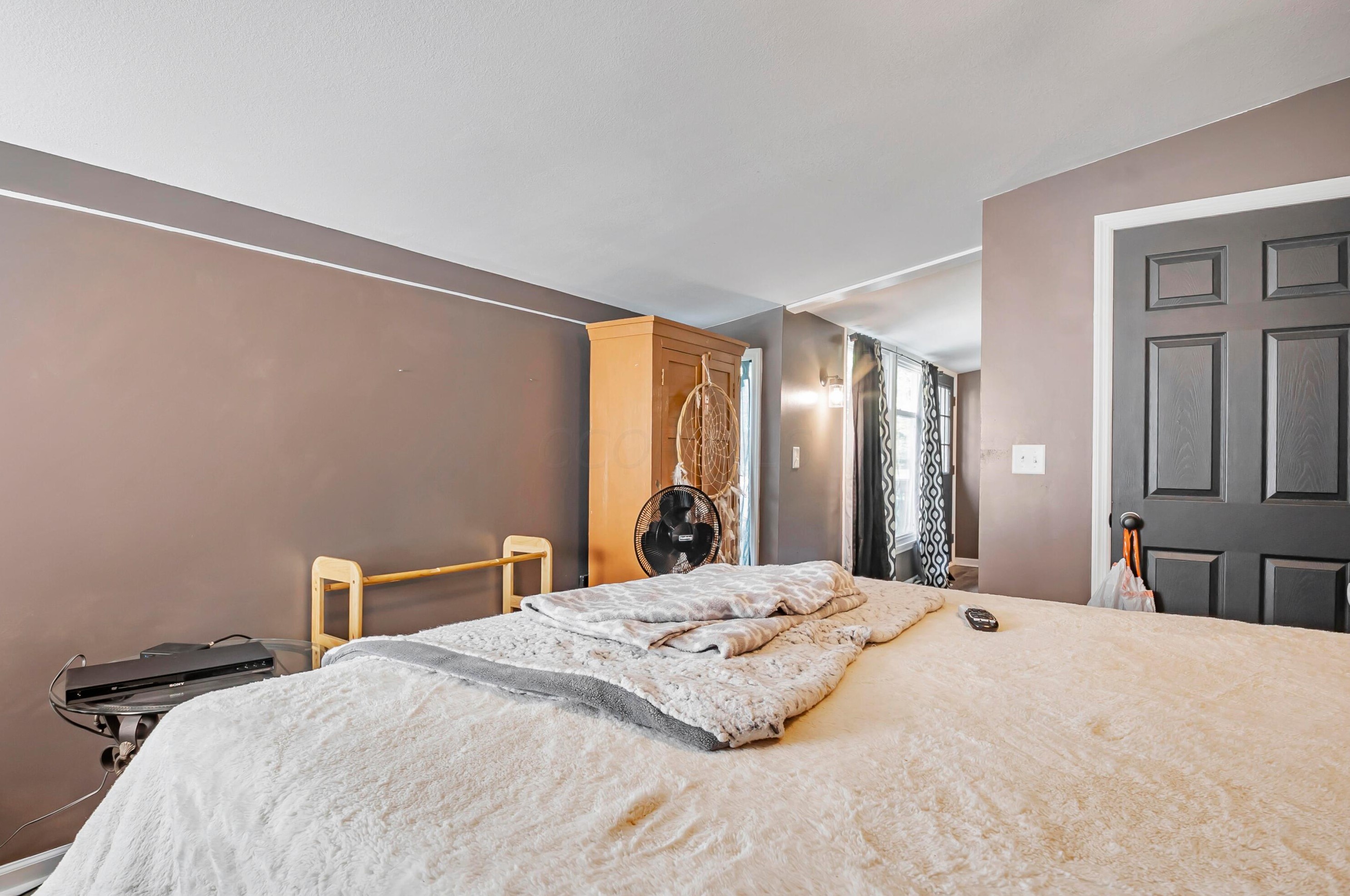 203 Martinsburg Rd, Mount Vernon OH  43050-8520 exterior