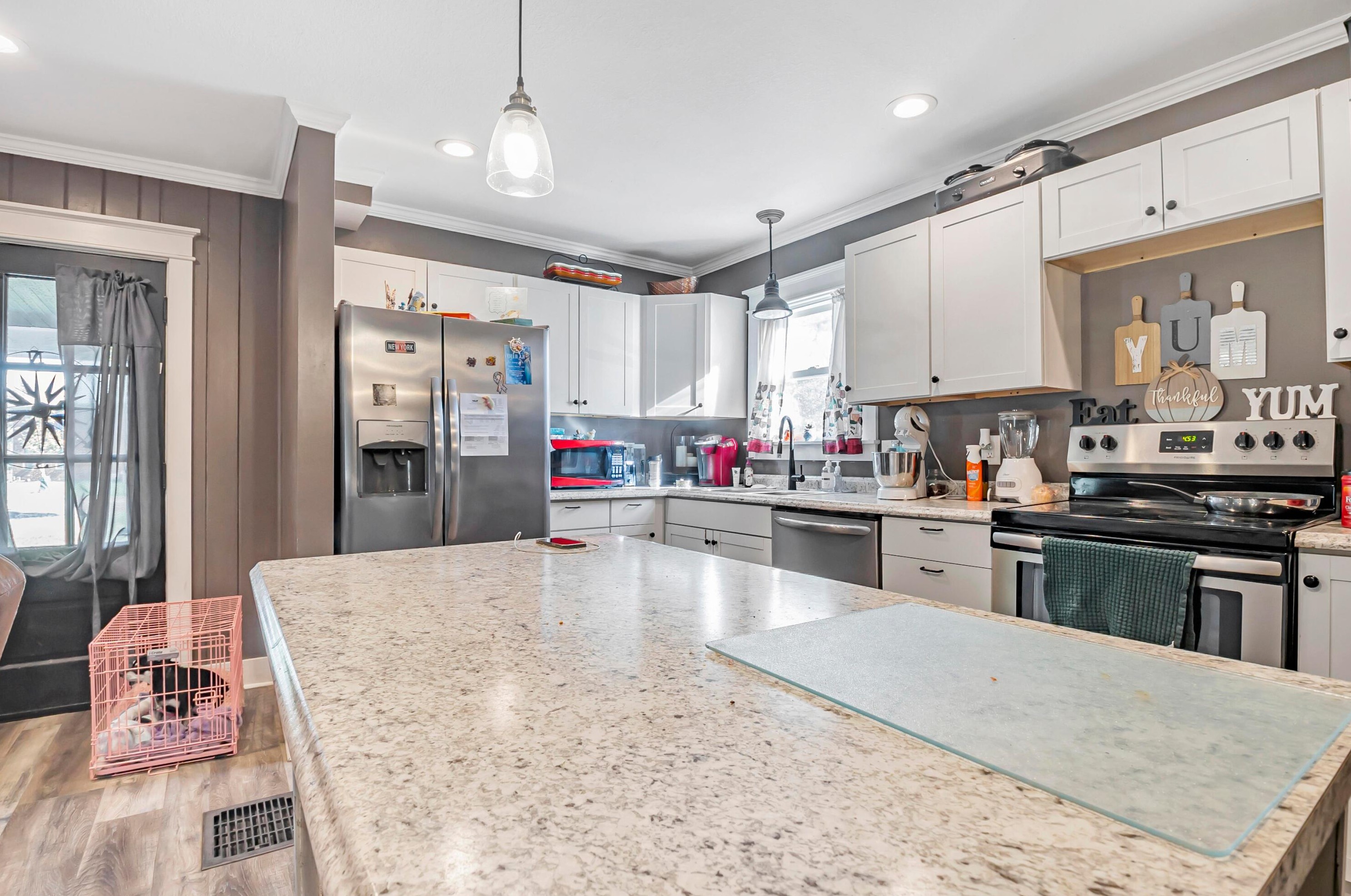 203 Martinsburg Rd, Mount Vernon OH  43050-8520 exterior