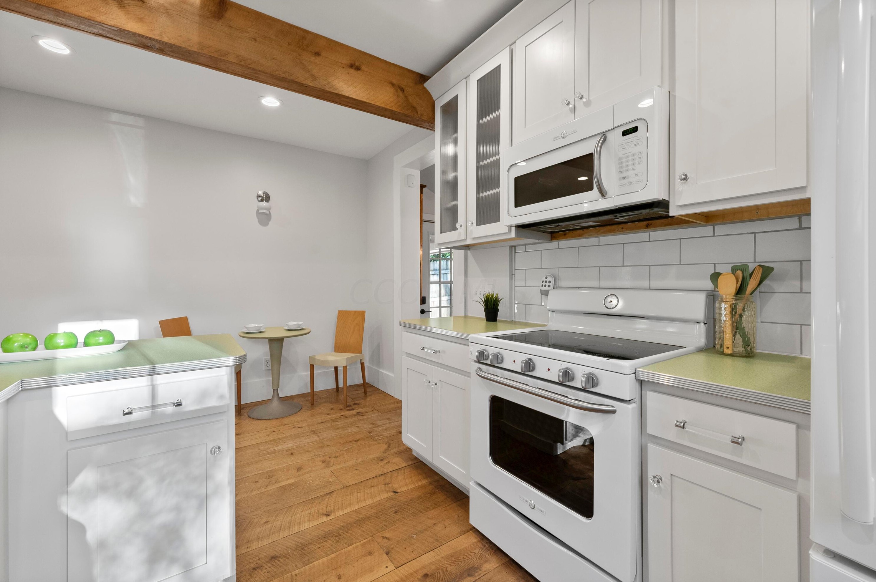 49 North St, Columbus OH 43085-4030 exterior