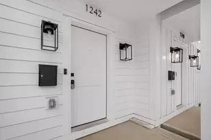 1242 Oxley Rd, Columbus, OH 43212 - Photo 4