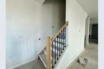 1083 W 3rd Avenue, Columbus, OH 43212 - Photo 10