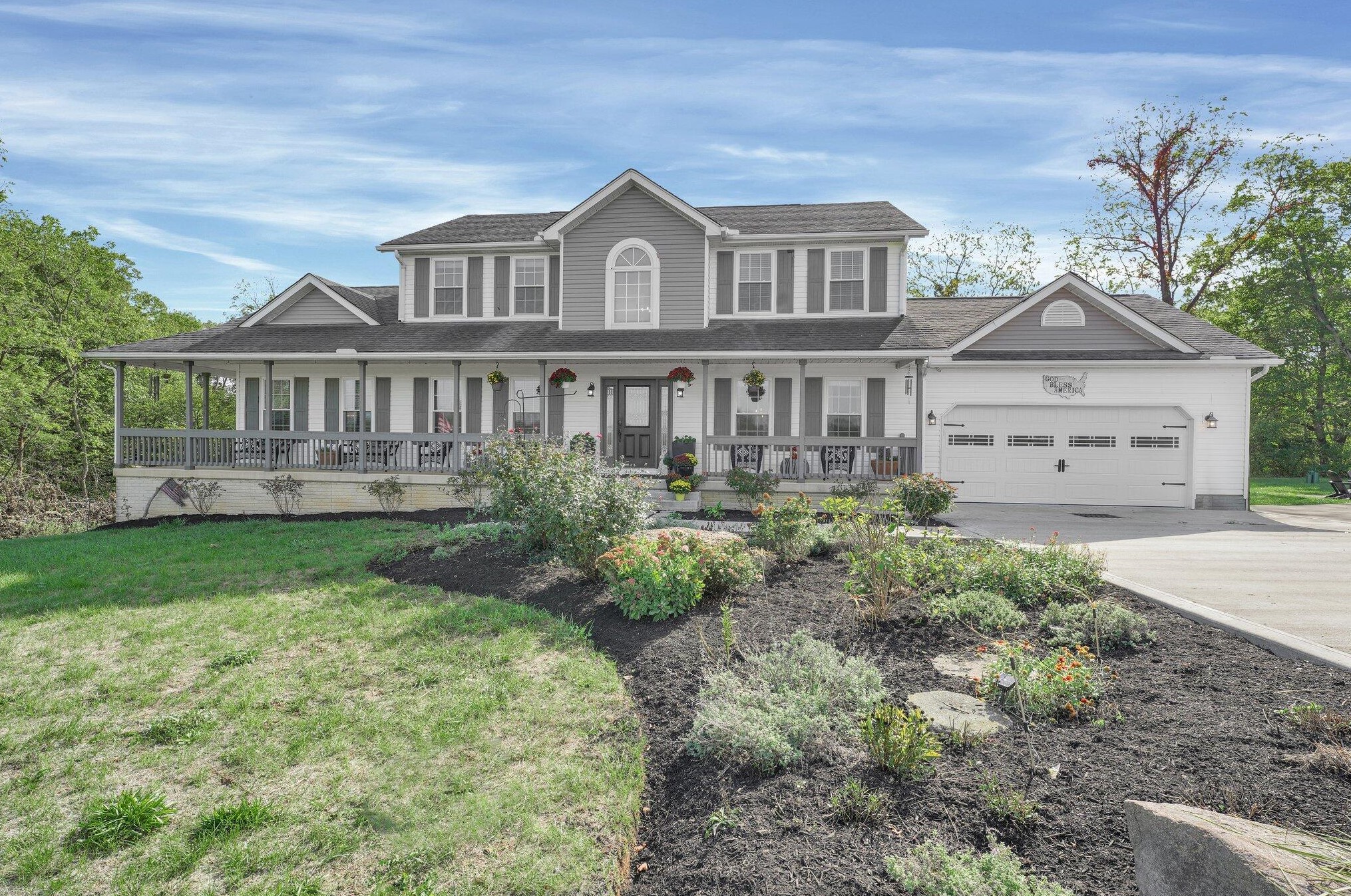 13695 State Route 104, Ashville, OH 43103