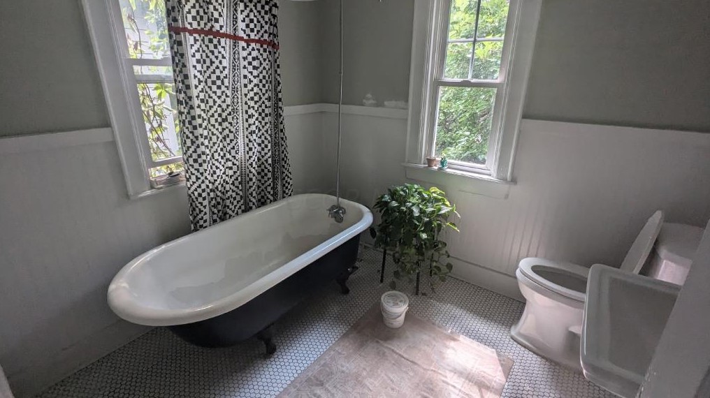 1343 5th St, Columbus OH 43201-2564 exterior