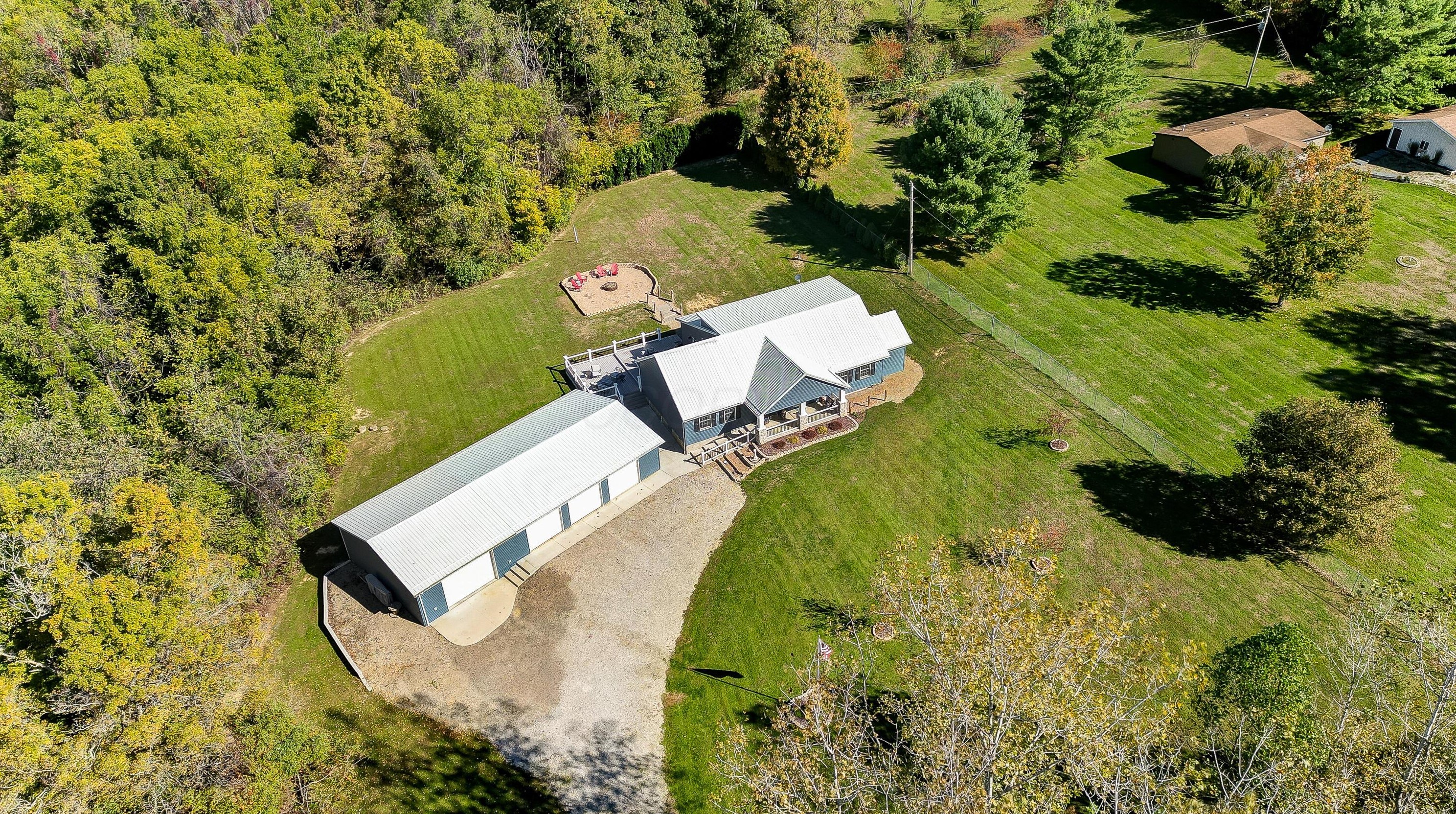 12961 Laurel Hill Rd, Thornville, OH 43076