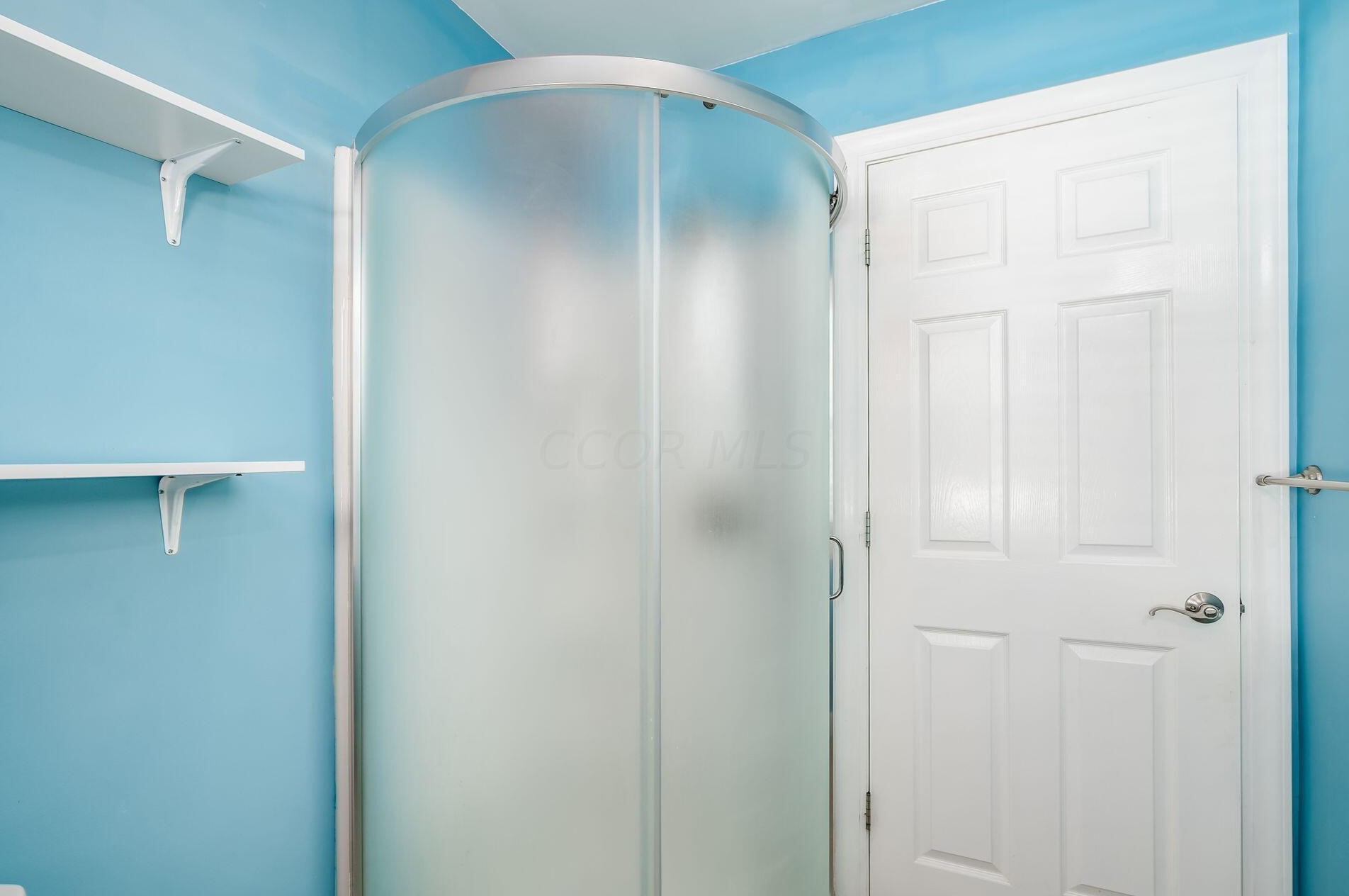 1780 Cooke Rd, Columbus OH 43214-3169 exterior