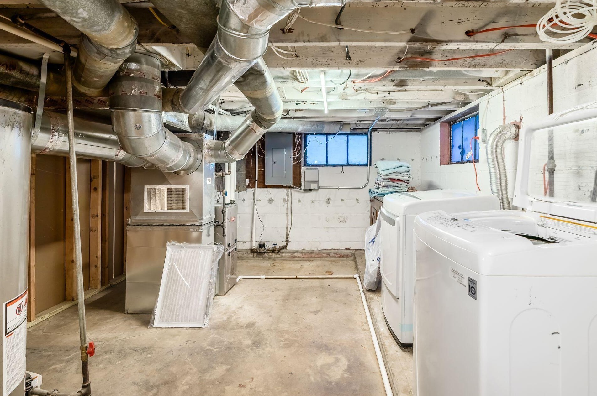 1780 Cooke Rd, Columbus OH 43214-3169 exterior