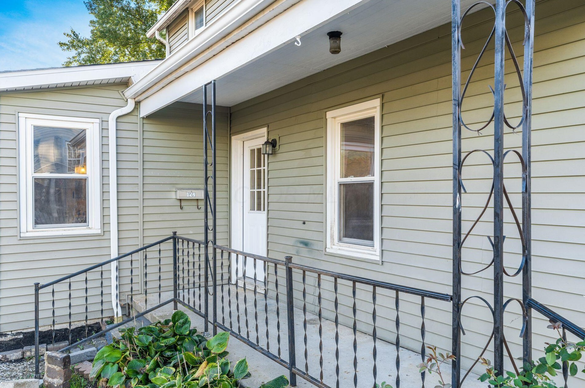 124 Sherman Ave, Lancaster, OH 43130