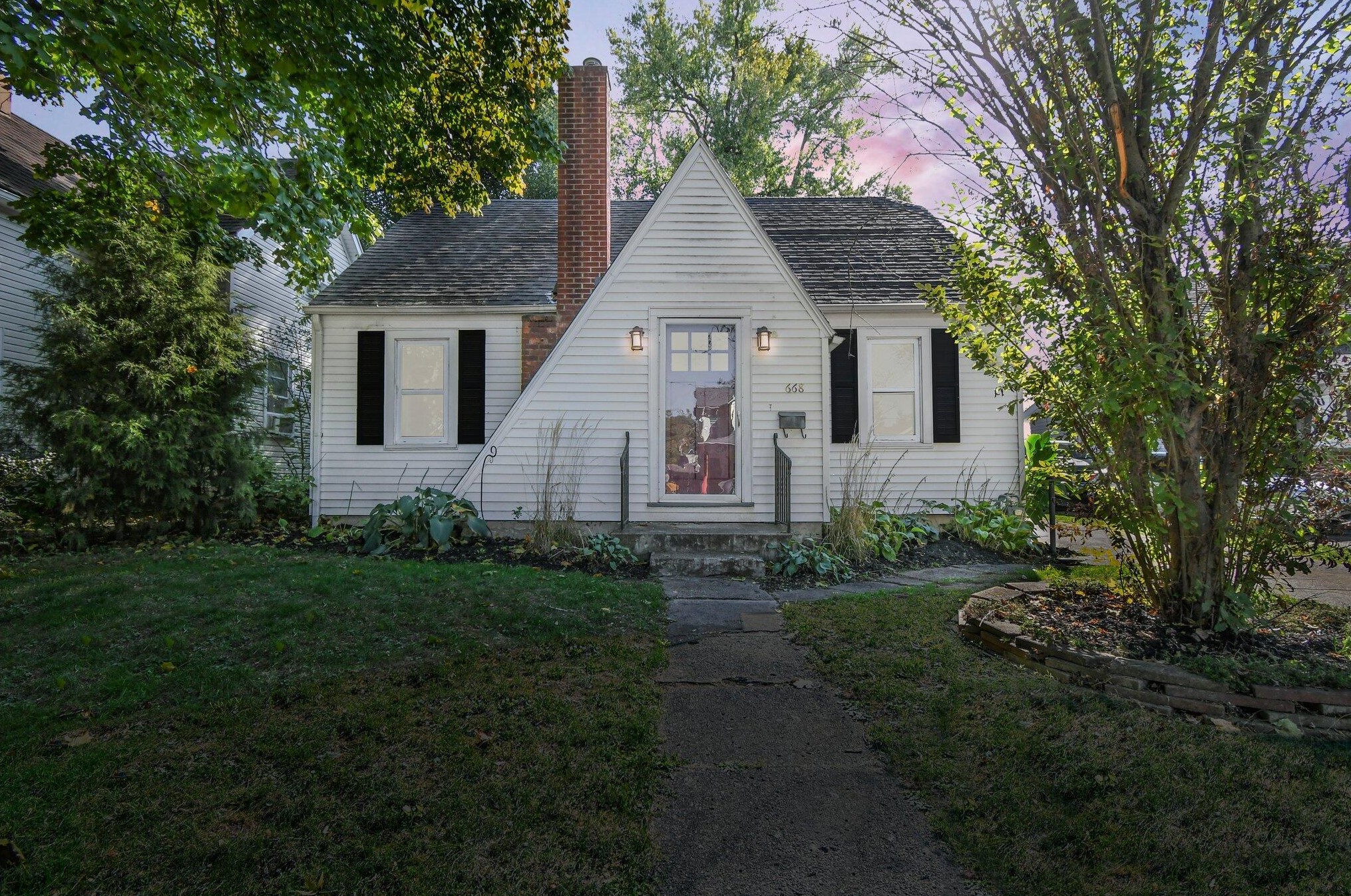 668 E Allen St, Lancaster, OH 43130