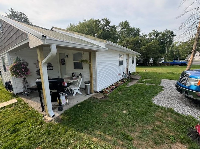 13544 Shell Beach Rd Ne, Thornville, OH 43076