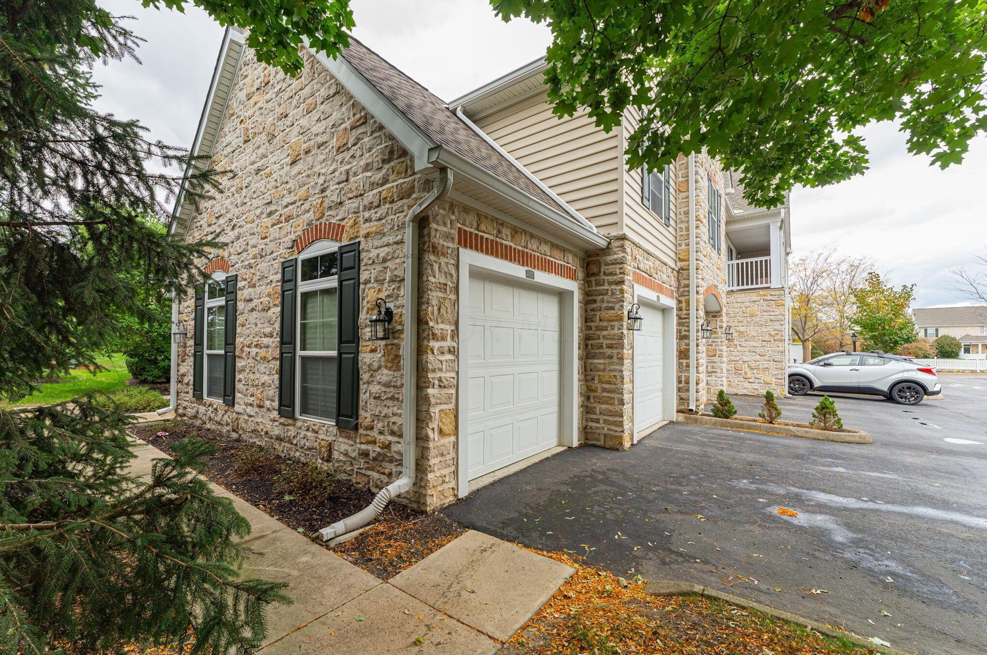 4177 Bradhurst Dr #20, Dublin, OH 43016
