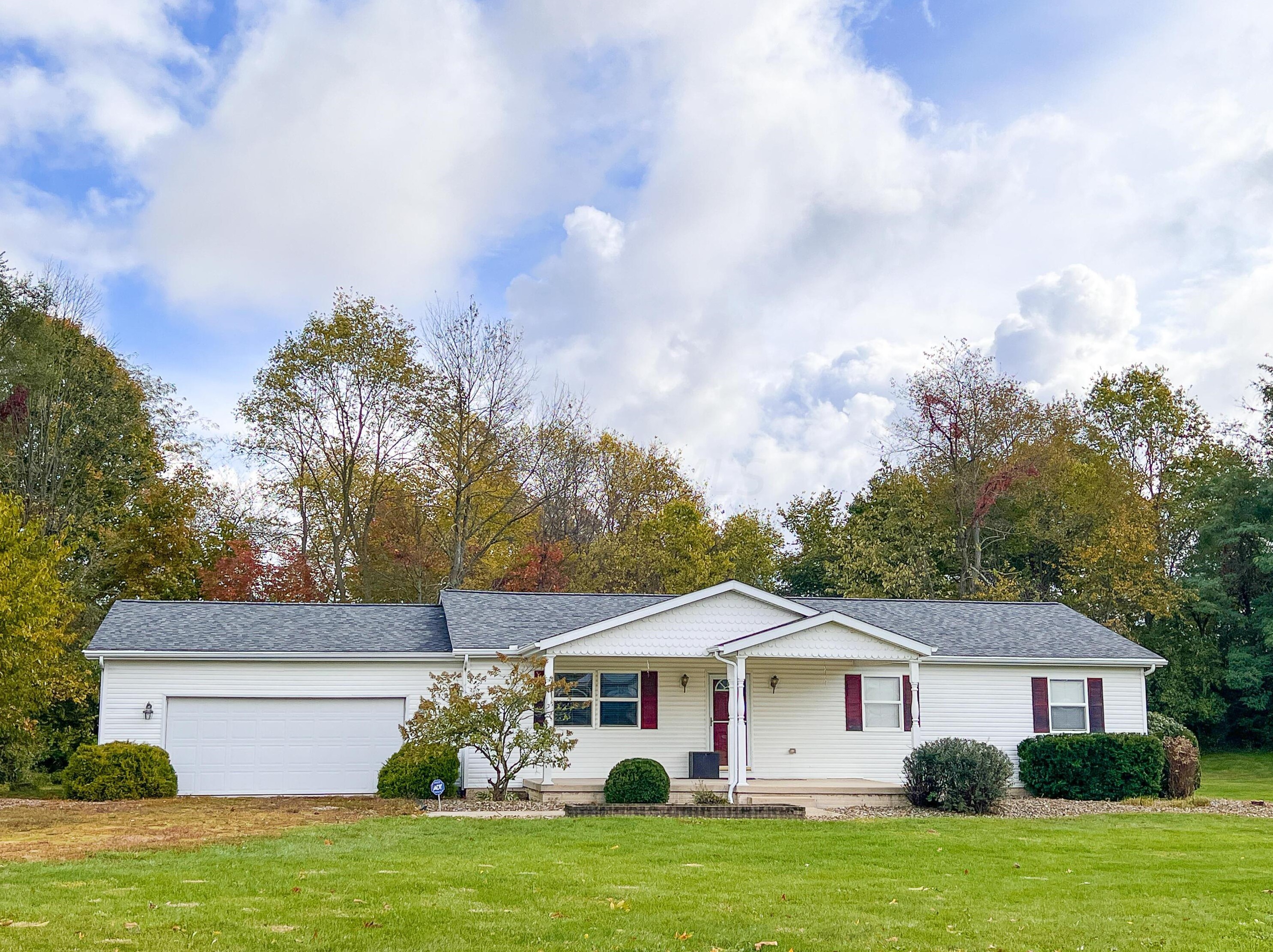 1025 County Rd 212, Marengo, OH 43334