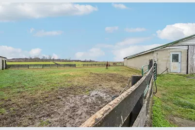 13810 Yankeetown Chenoweth Road, Mount Sterling, OH 43143 - Photo 46