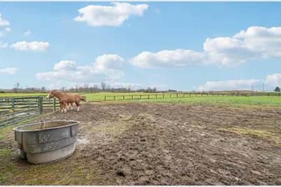 13810 Yankeetown Chenoweth Road, Mount Sterling, OH 43143 - Photo 48