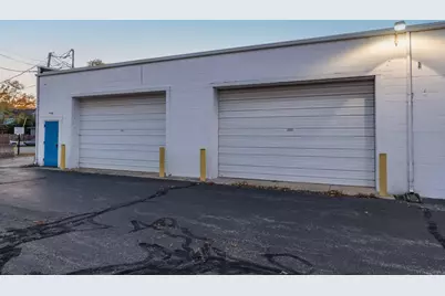 2419 E High Street, Springfield, OH 45505 - Photo 2