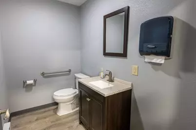 2419 E High Street, Springfield, OH 45505 - Photo 26