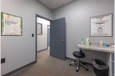 2419 E High Street, Springfield, OH 45505 - Photo 14