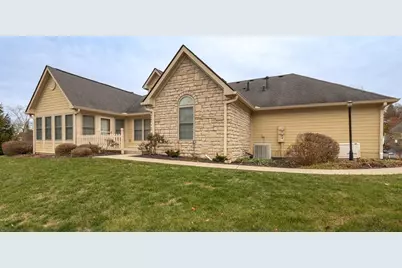 1425 Meadow Ridge Drive, Lancaster, OH 43130 - Photo 1