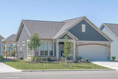 1621 E Waterside Drive, Circleville, OH 43113 - Photo 1