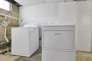 1529 E Whittier St, Columbus, OH 43206 - Photo 28